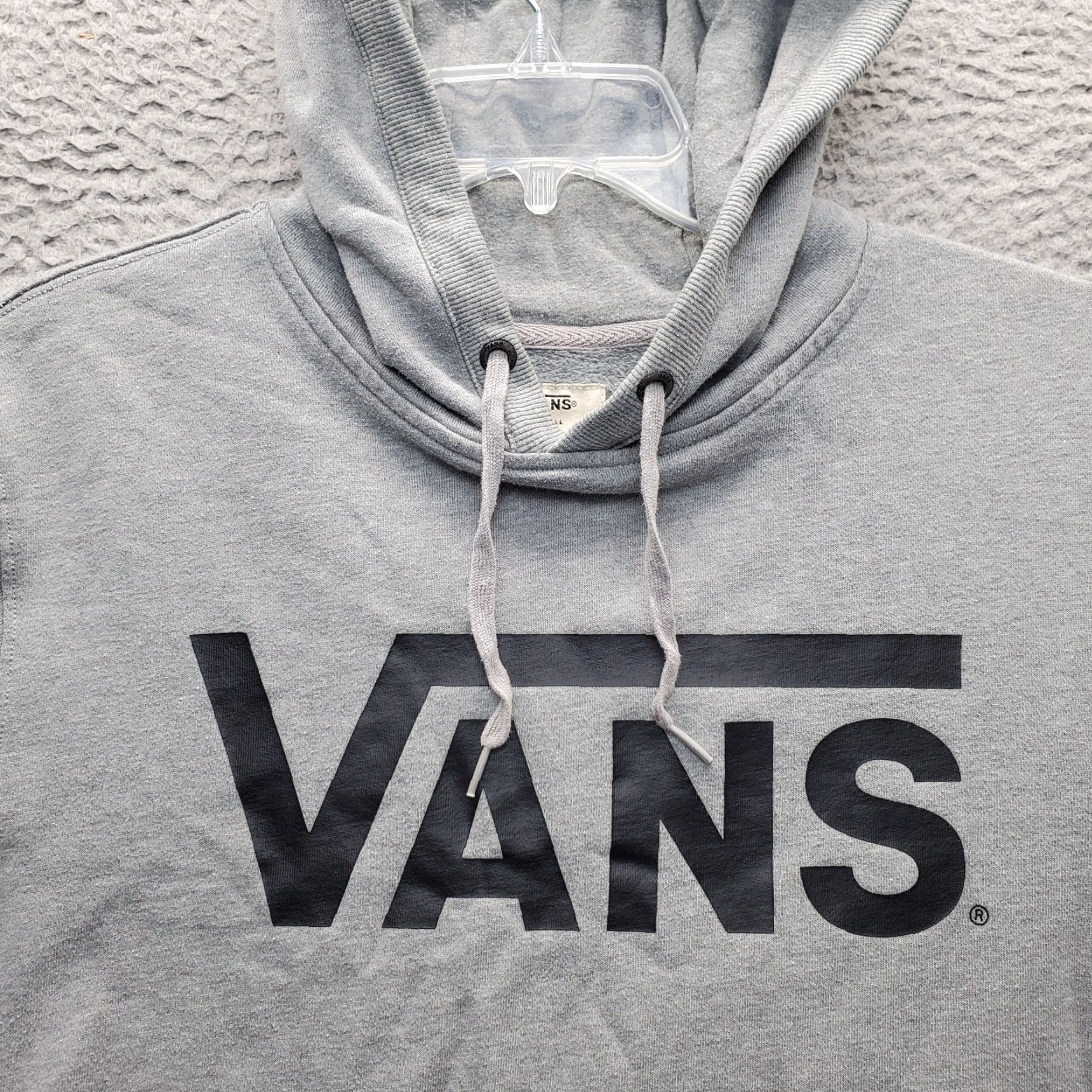 Vans VANS Hoodie Mens Small Gray Fleece Lined Kangaroo Pocket Spell Out Logo Pullover Size US S / EU 44-46 / 1 - 3 Thumbnail