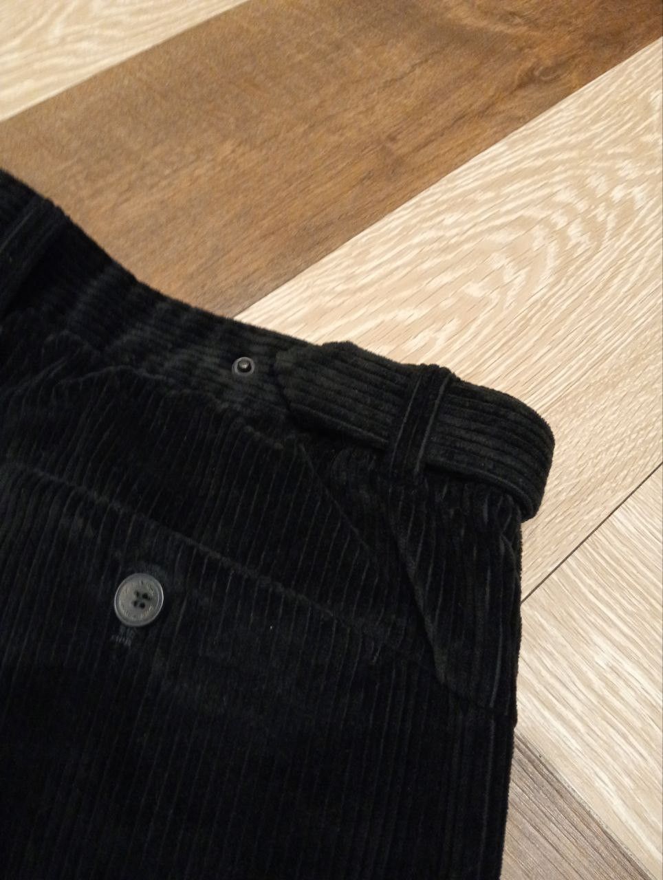 Emporio Armani EMPORIO ARMANI MATT LINE ADJUSTABLE WAIST CORDUROY PANTS Size US 36 / EU 52 - 14 Thumbnail
