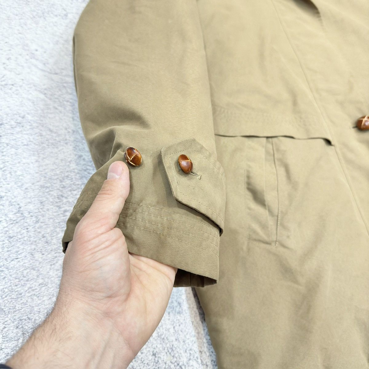 Burberry × Designer × Vintage Vintage Burberrys Womens Parka Natural Fur 44size XL Size L / US 10 / IT 46 - 7 Thumbnail