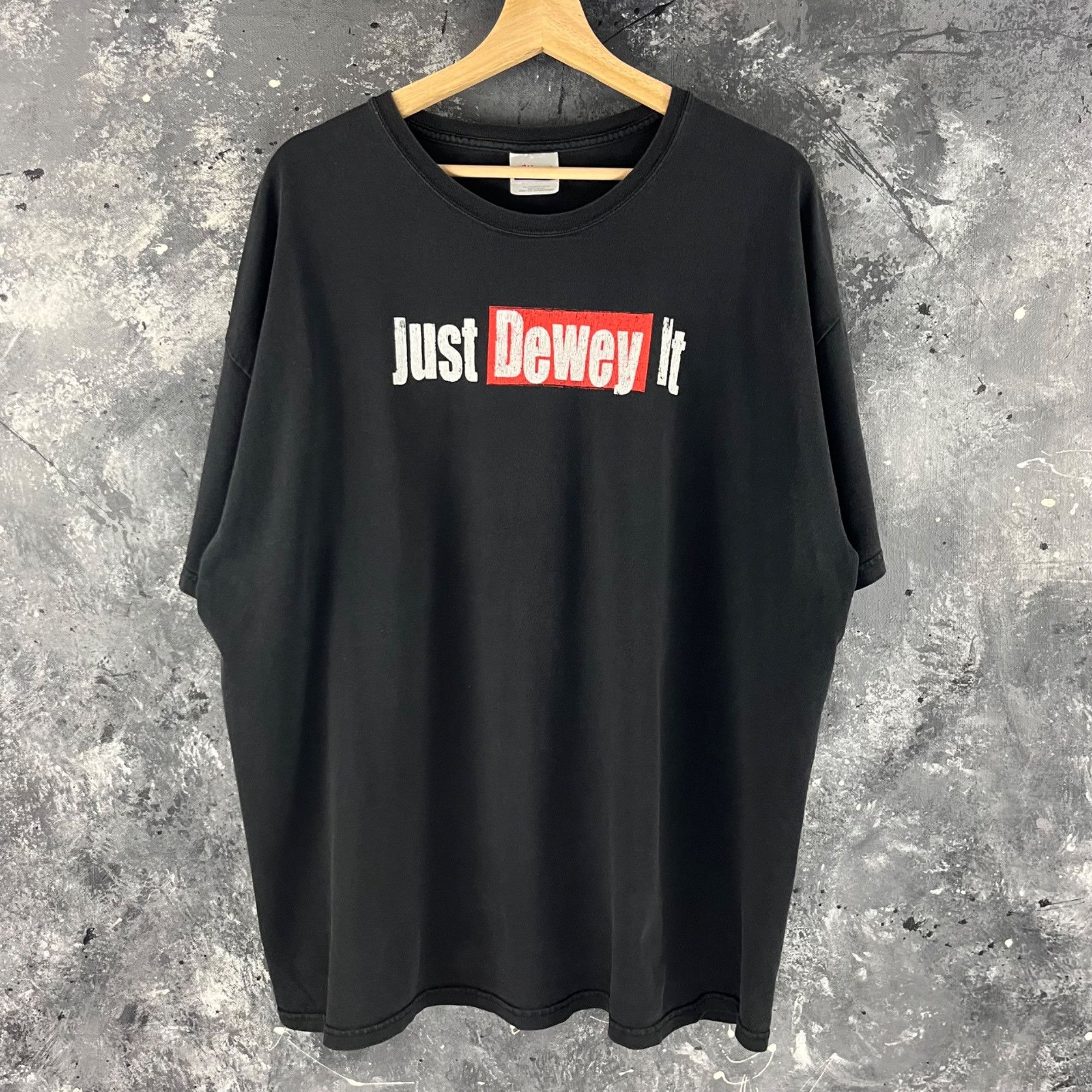 Vintage Vintage Y2K Dewey Nike shirt Size US XL / EU 56 / 4 - 1 Thumbnail