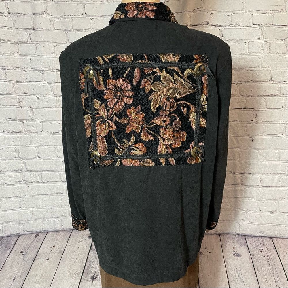 Other Susan Graver Black Front Zip Tapestry Trim Jacket Size M Size M / US 6-8 / IT 42-44 - 5 Thumbnail