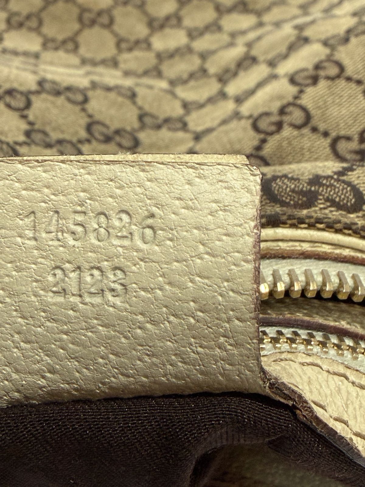 Gucci GUCCI Beige/White GG Canvas Horsebit Creole Hobo Bag Size ONE SIZE - 8 Thumbnail