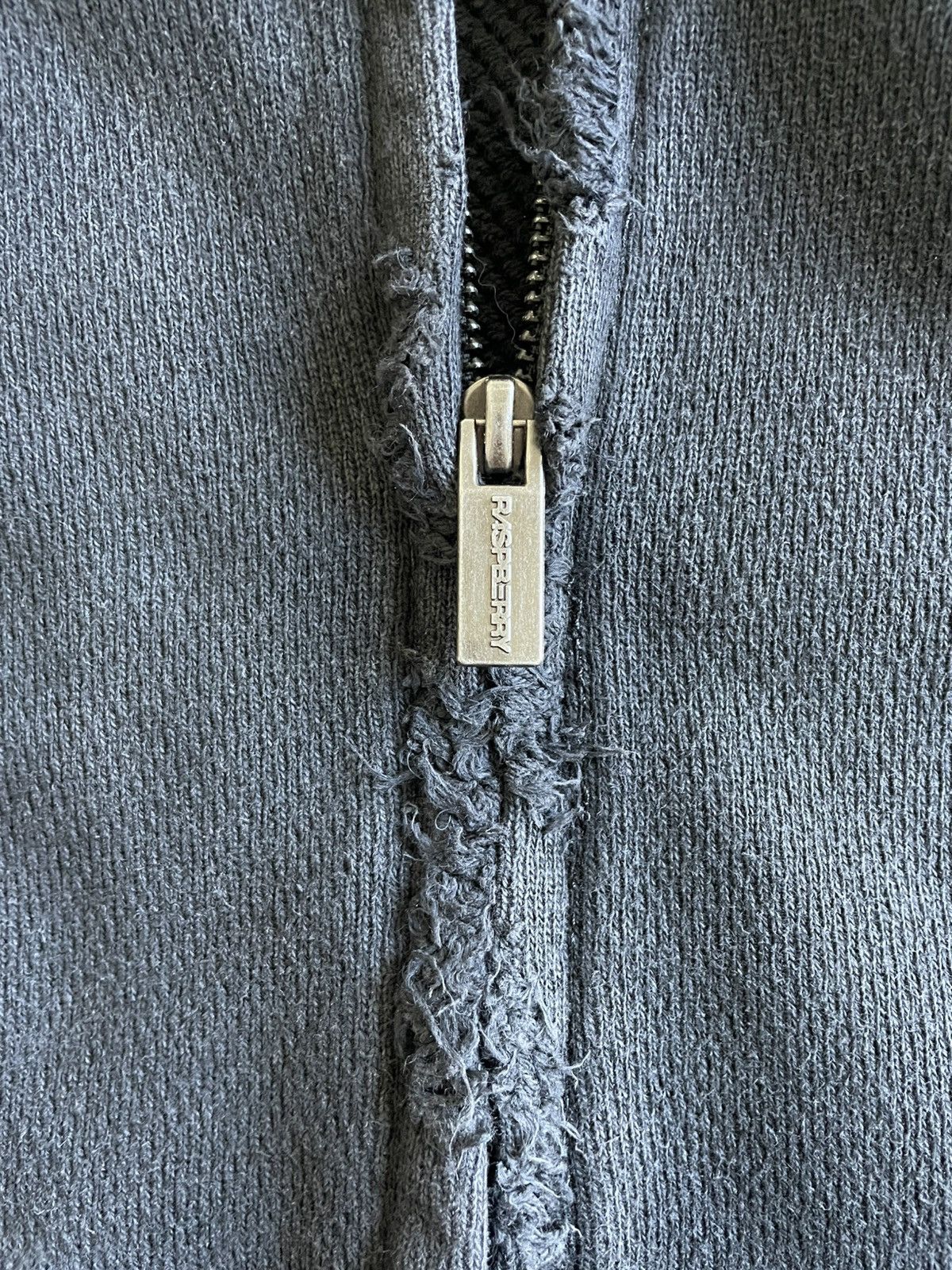 The GV Gallery GV GALLERY RASPBERRY HILLS 'SUN VALLEY' BLACK ZIP UP HOODIE Size US M / EU 48-50 / 2 - 7 Thumbnail