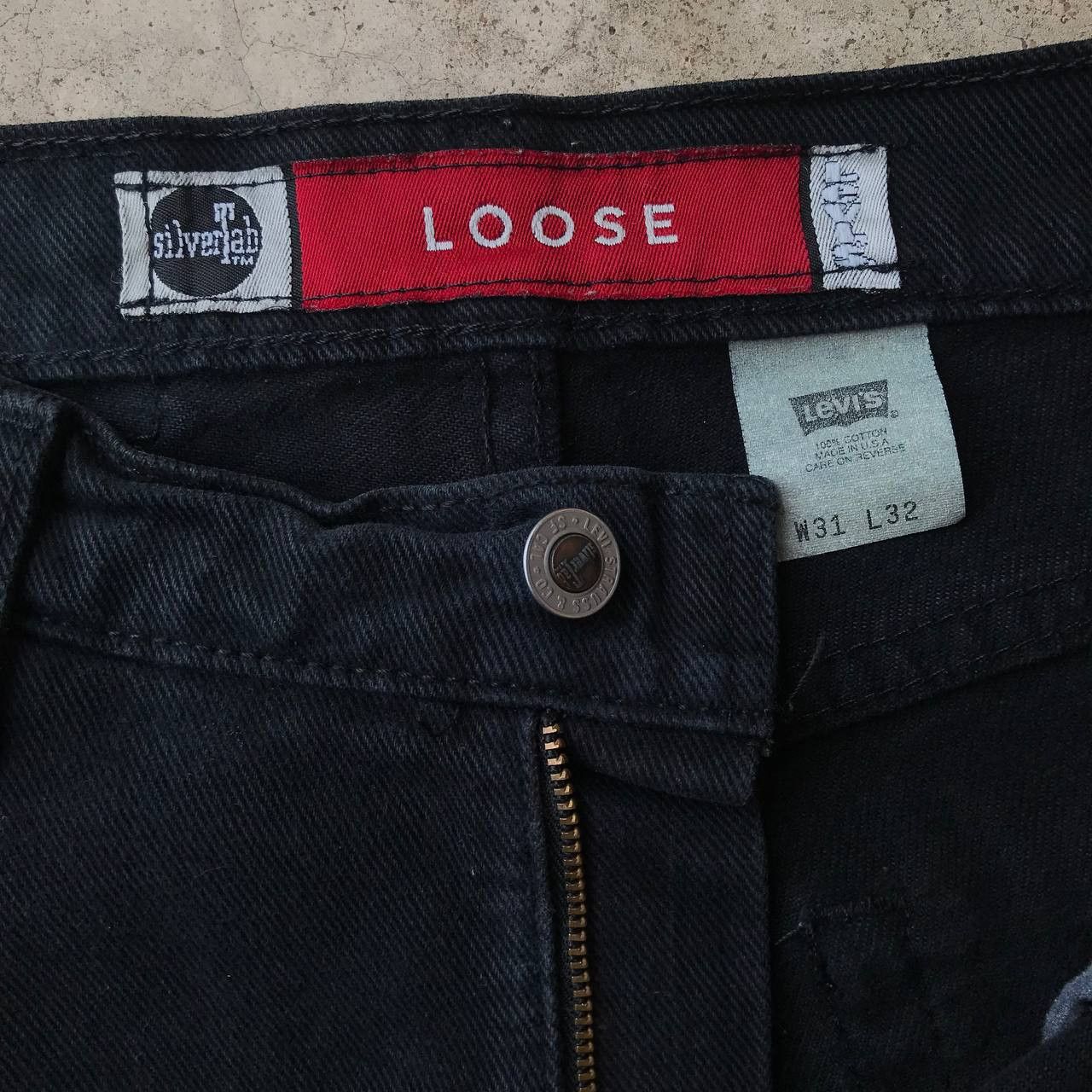 Levi's Vintage Clothing VINTAGE LEVIS 90S SILVERTAB LOOSE DISTRESSED JEAN W31X32" Size US 31 - 10 Thumbnail