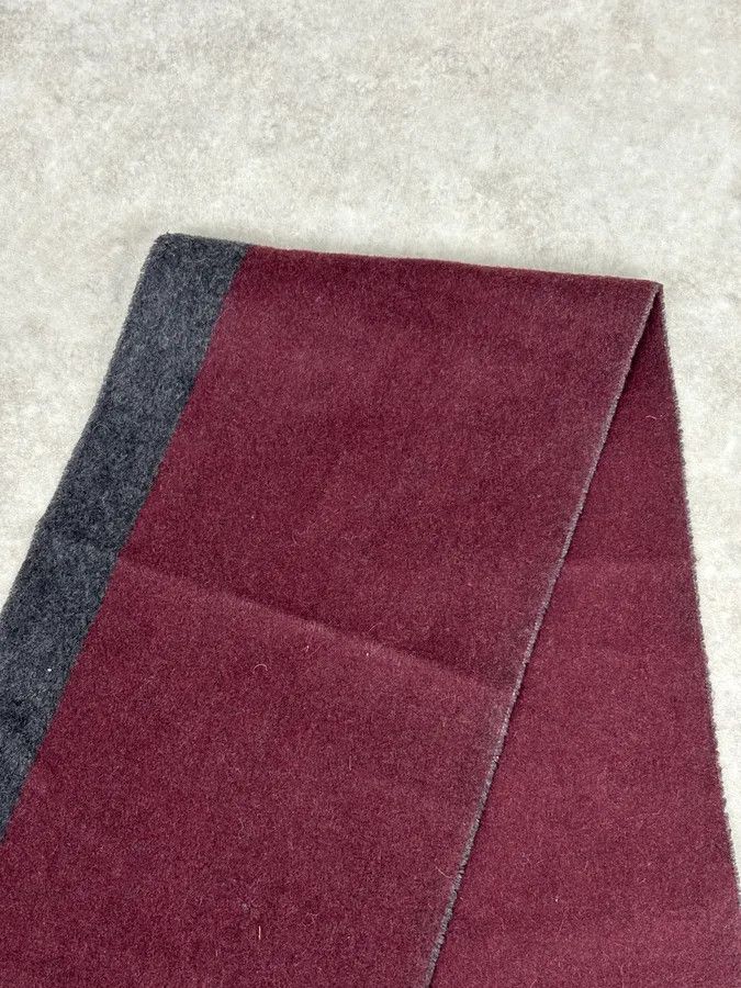 Prada 2000s Prada Bordeaux & Grey Cashmere Scarf Size ONE SIZE - 5 Thumbnail