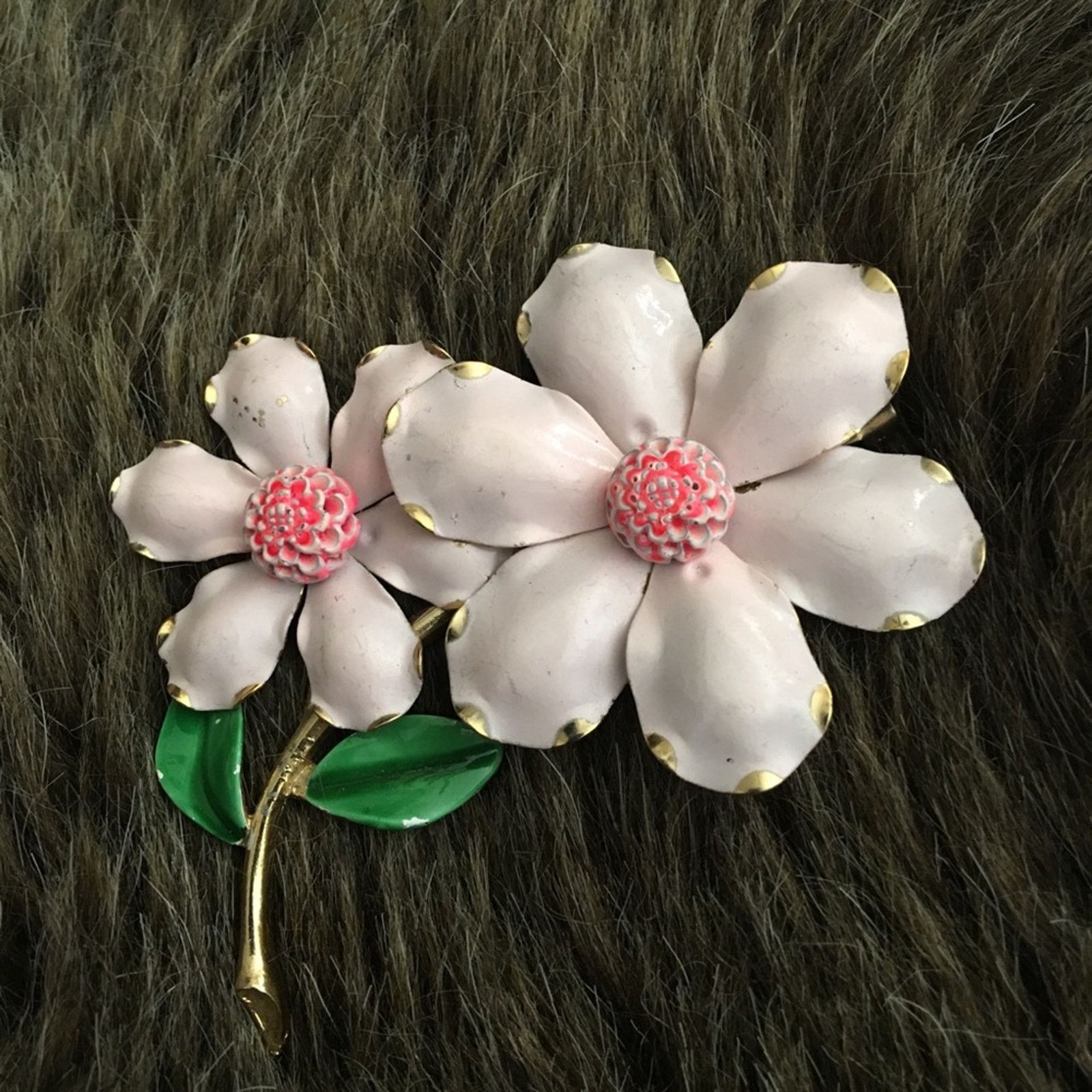 Vintage Vintage 60s painted flower brooch Size ONE SIZE - 3 Thumbnail
