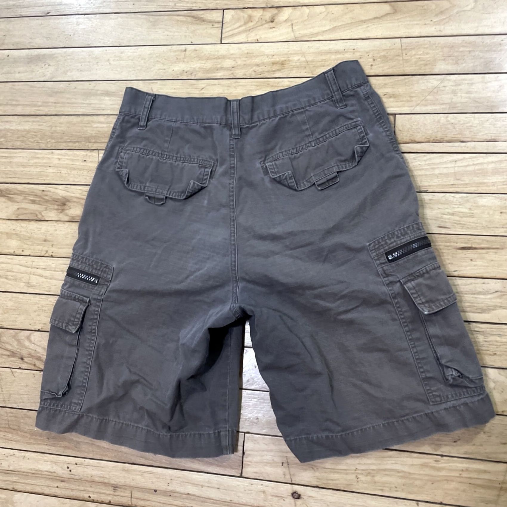 Old Navy VINTAGE Old Navy Cargo Shorts Men W 30 Gray Brown Zip Pockets 90s Y2K Bleach Fade Cargo Shorts Mens 30x9 Size US 30 / EU 46 - 2 Thumbnail