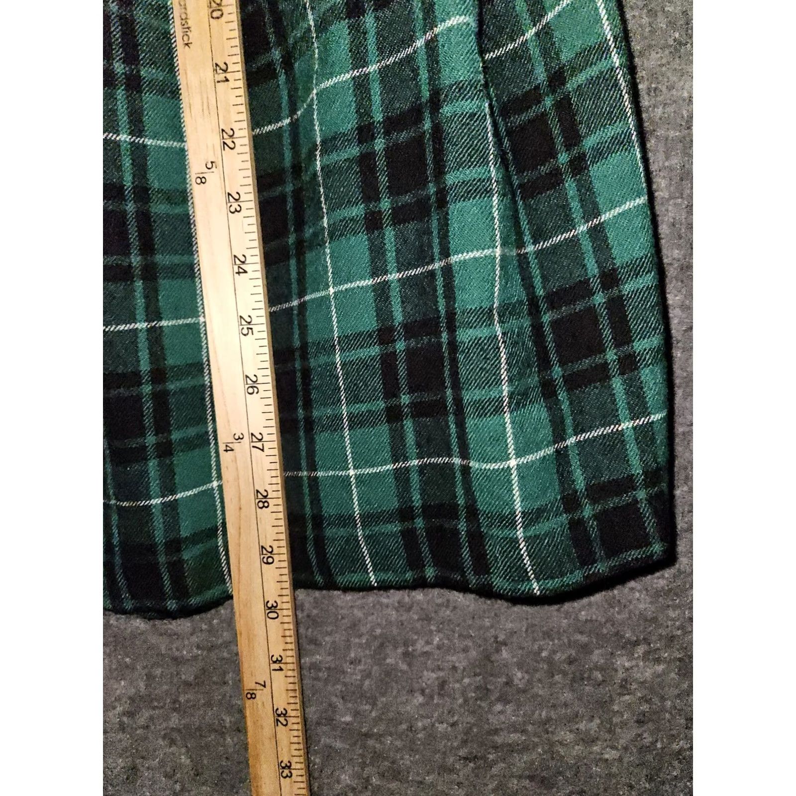 Pendleton Pendleton Wool Maxi Skirt Women's 8 Green Plaid Pleated Button Zip USA Vintage 80s Preppy Womens Fashion Size 30" / US 8 / IT 44 - 4 Thumbnail