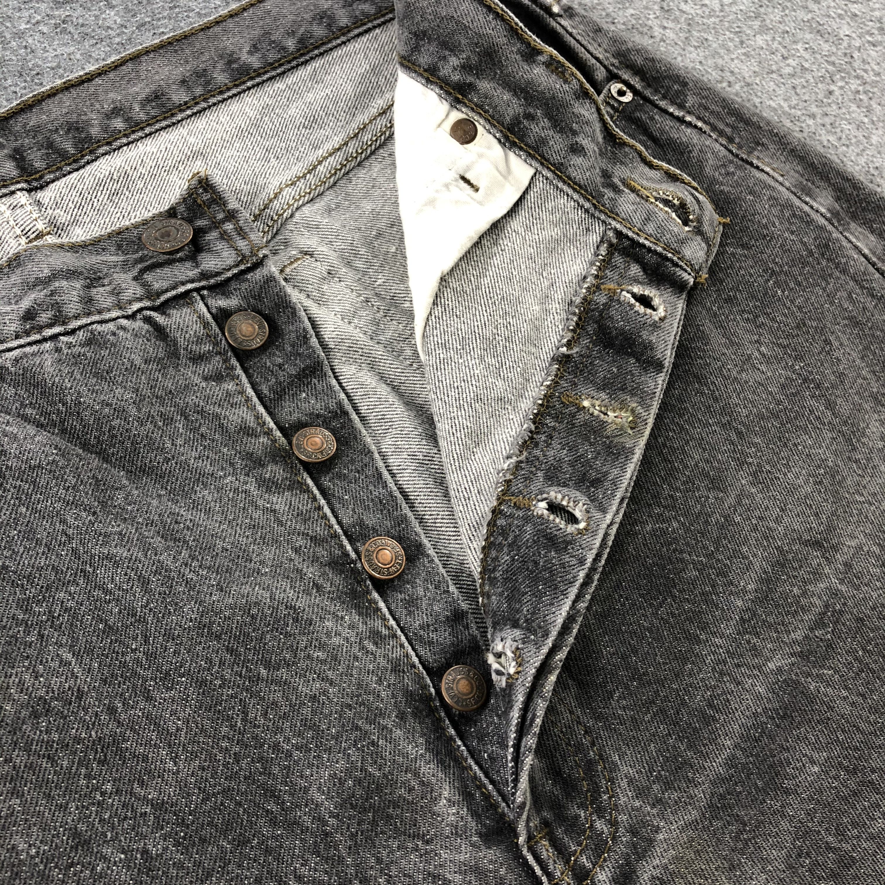 Levi's × Vintage Vintage 90s Distress Levis 501 Jeans-JM1570 Size US 35 - 9 Thumbnail
