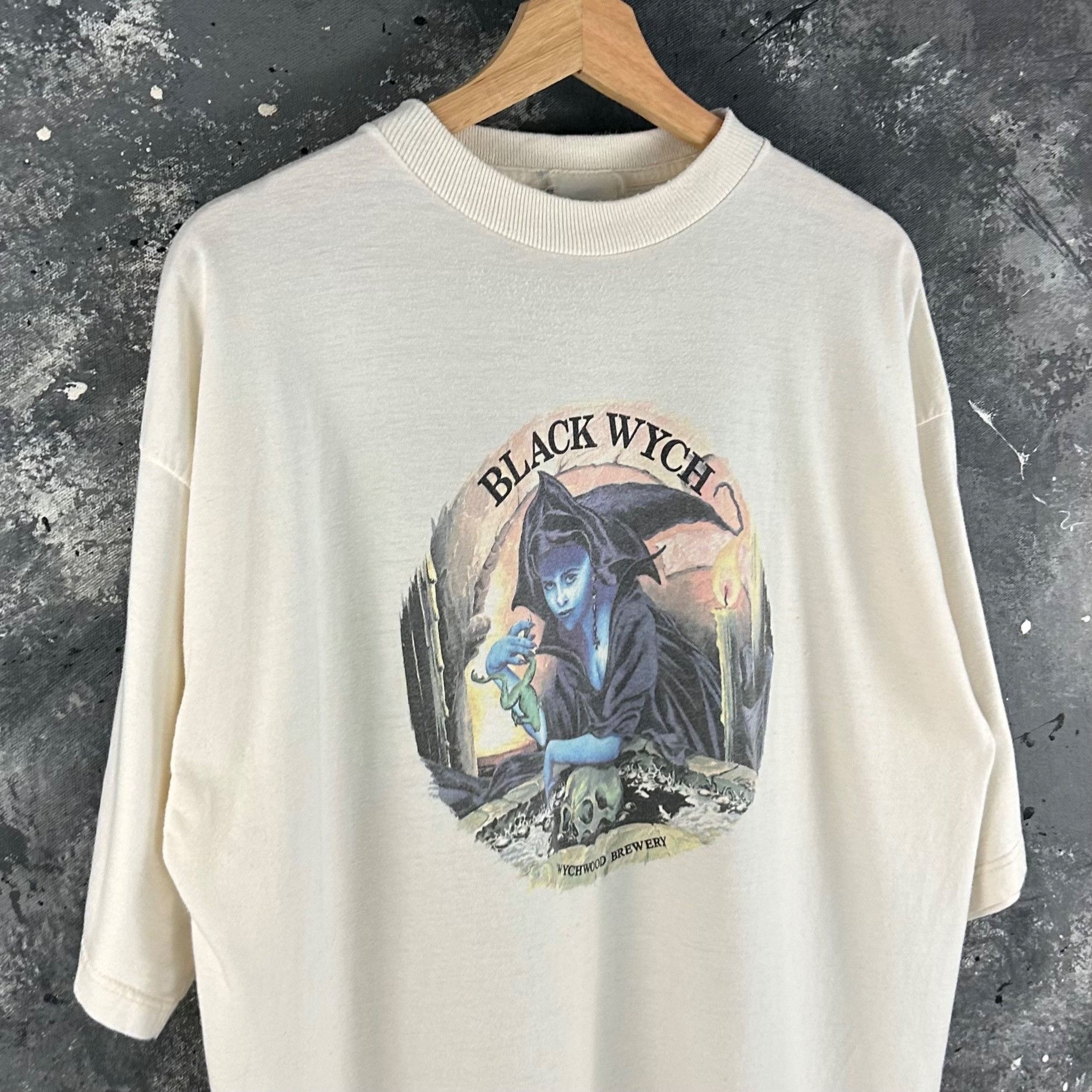 Vintage Vintage Witch Wychwood Brewery beer shirt Size US L / EU 52-54 / 3 - 3 Thumbnail