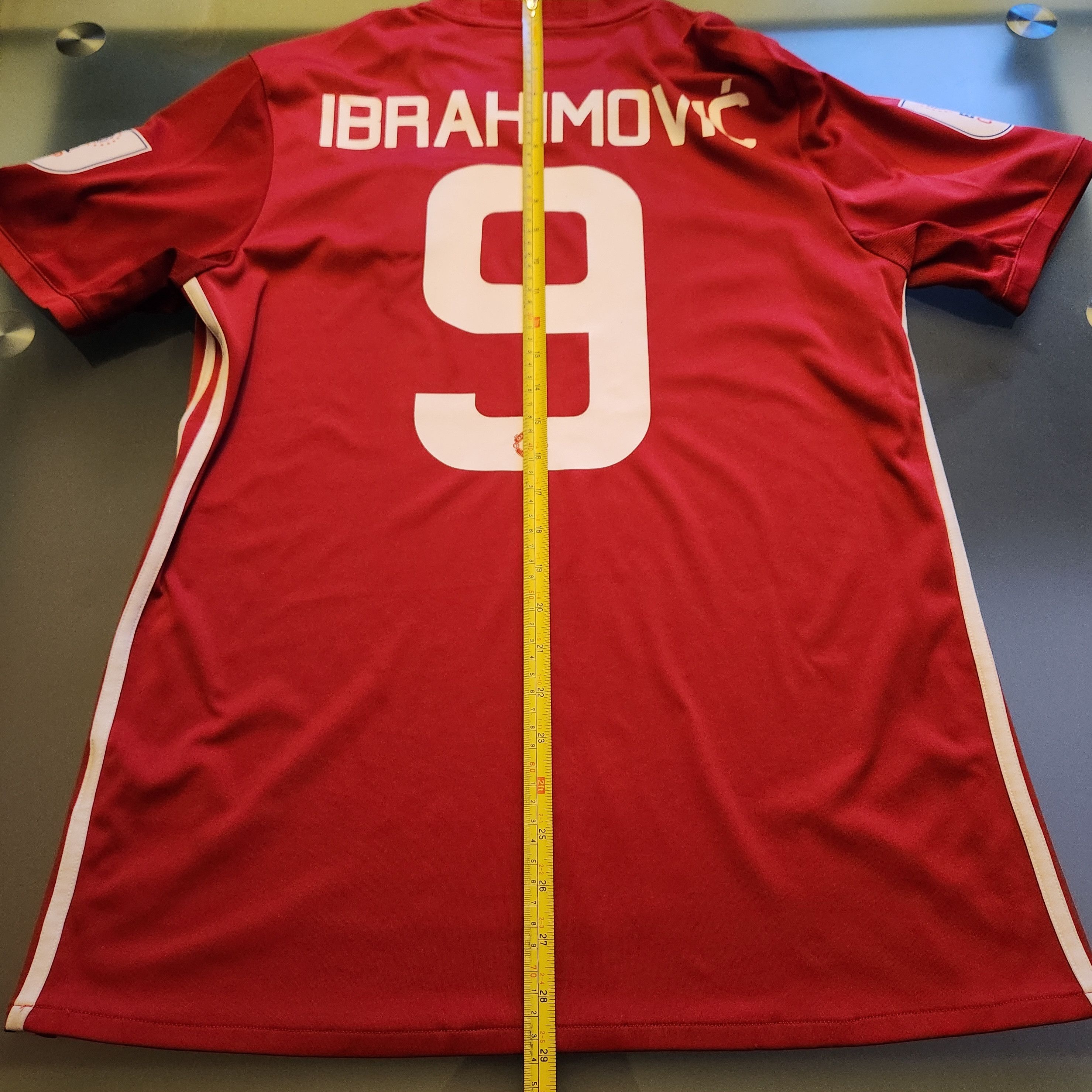 Nike Authentic Manchester United IBRA 2016-2017 EFL Cup MDT Home Size US M / EU 48-50 / 2 - 15 Thumbnail