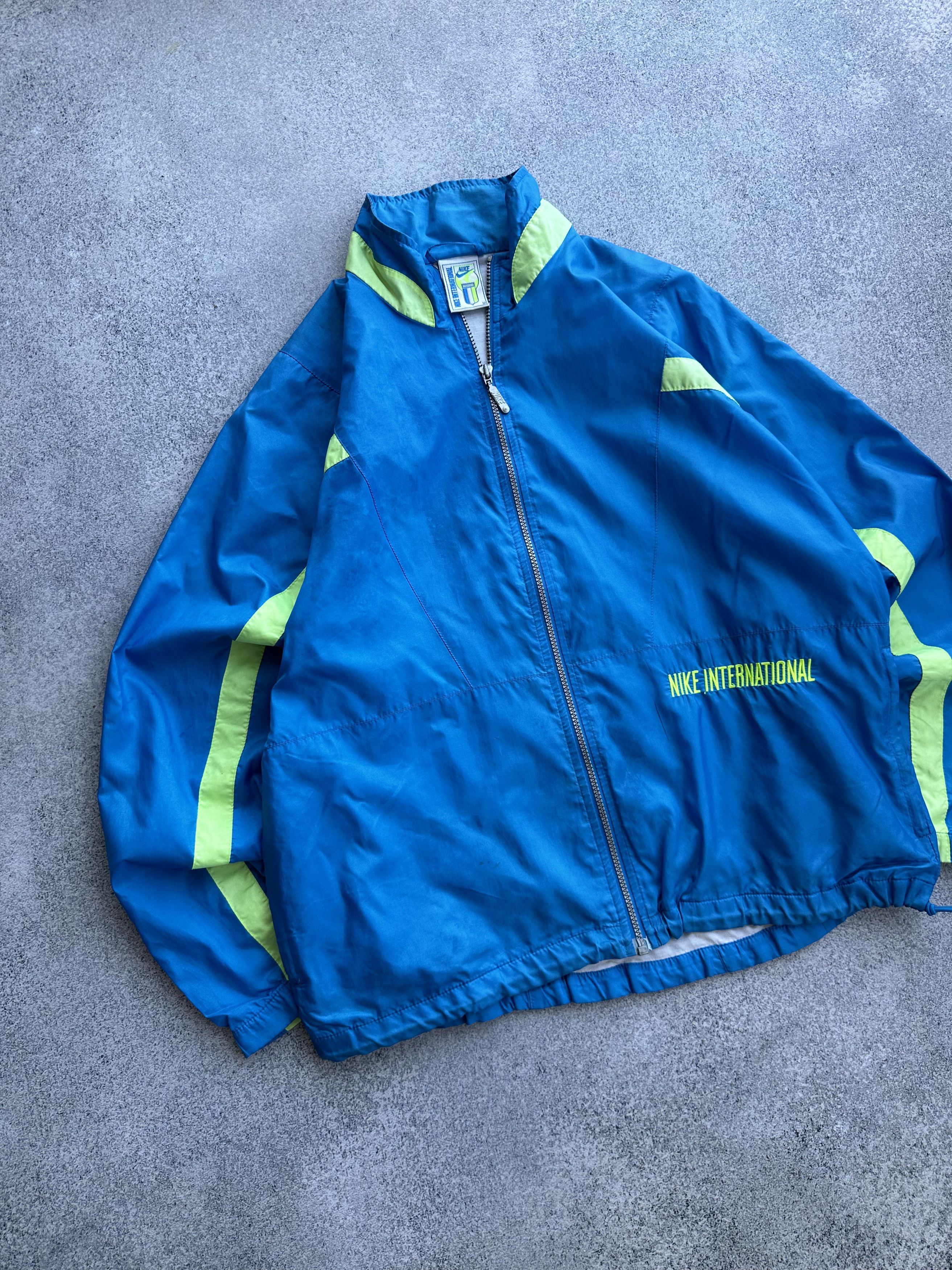 Nike × Vintage Nike International Vintage Nylon Blue Track Jacket Rare 90s Size US M / EU 48-50 / 2 - 2 Thumbnail