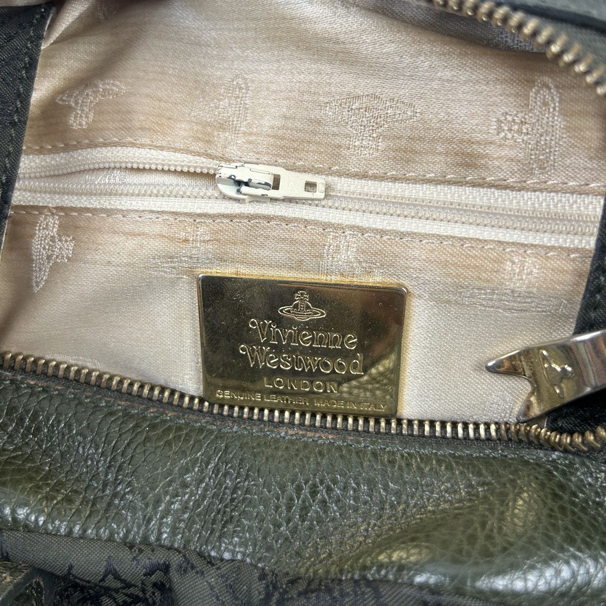Vivienne Westwood Vivienne Westwood Orb Monogram Handbag Size ONE SIZE - 9 Thumbnail