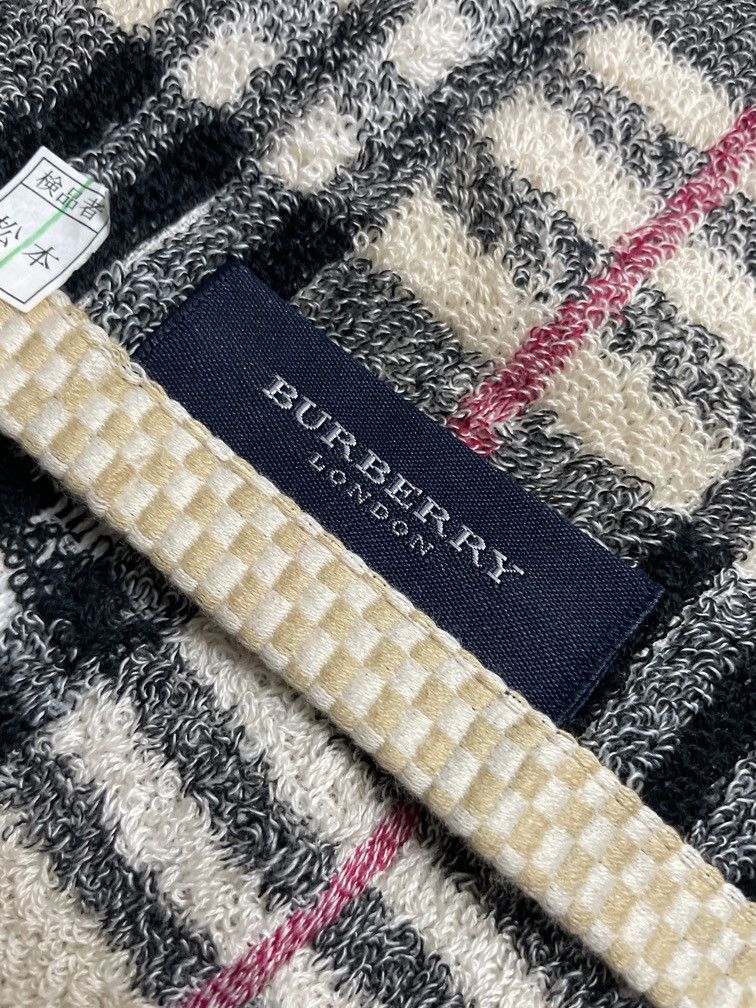 Burberry Burberry nova check towel Size ONE SIZE - 5 Thumbnail