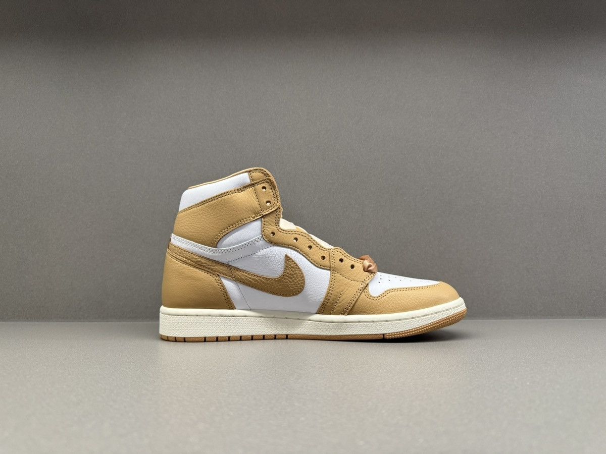 Jordan Brand Jordan 1 Retro High OG Praline Women’s Size US 10.5 / IT 40.5 - 6 Thumbnail