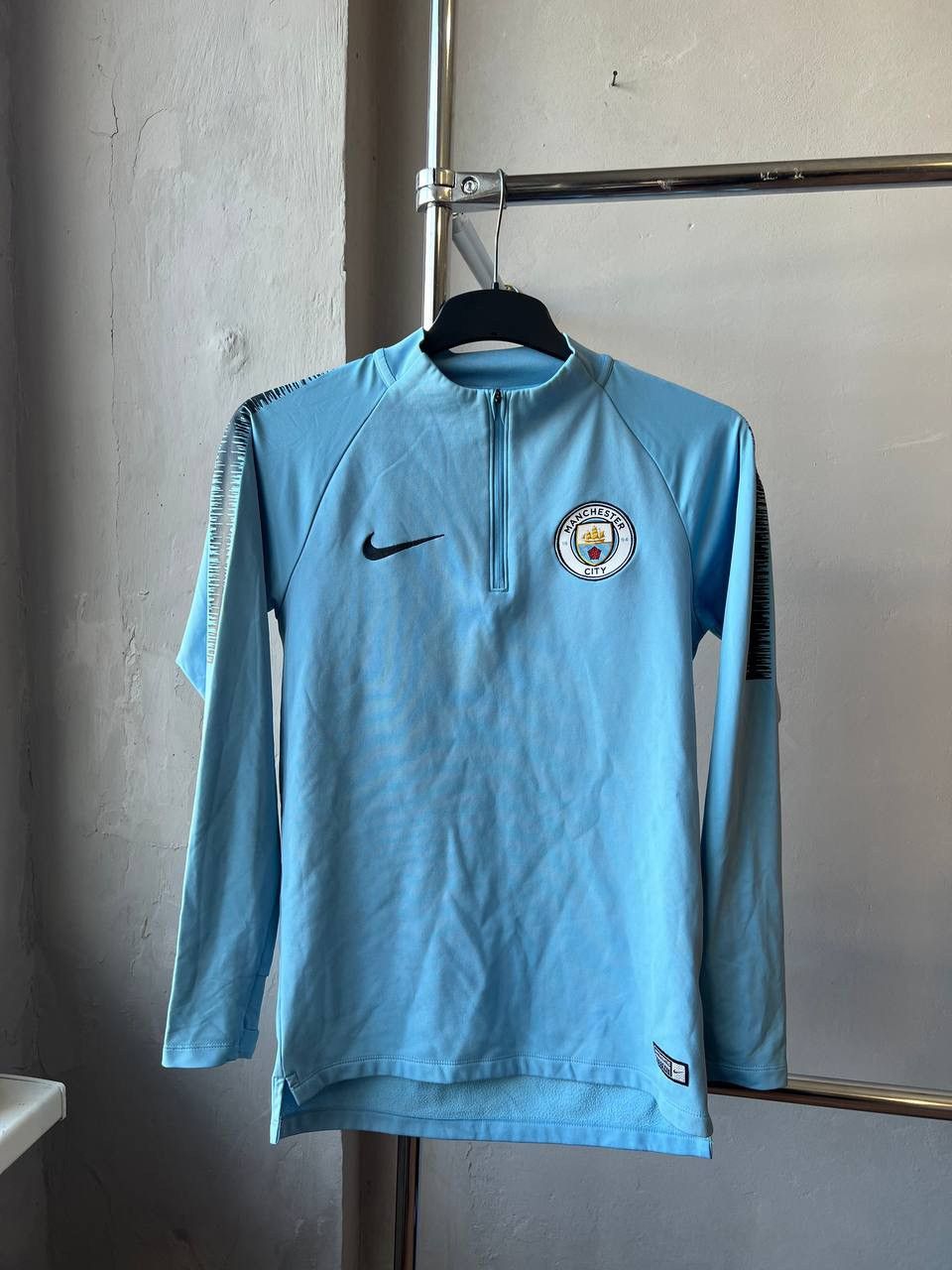 Nike MANCHESTER CITY TRAINING 1/4 ZIP SOCCER FOOTBALL LONG SLEEVE Size US S / EU 44-46 / 1 - 2 Thumbnail