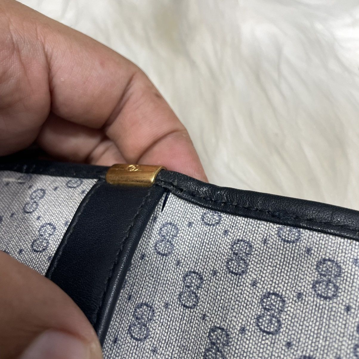 Gucci Authentic Vtg. GUCCI Large Portfolio Clutch Bag Size ONE SIZE - 18 Thumbnail