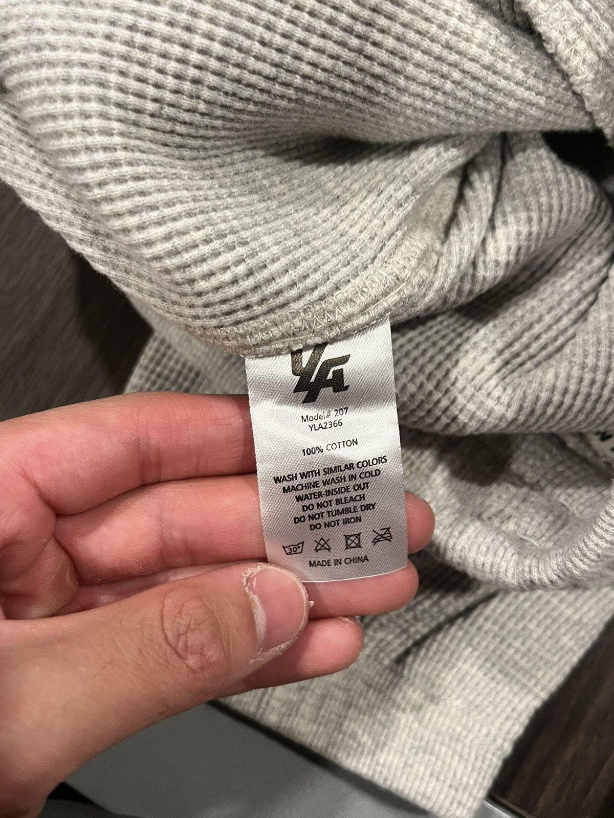 Youngla Woven Joggers, Size Medium, Gray, Used