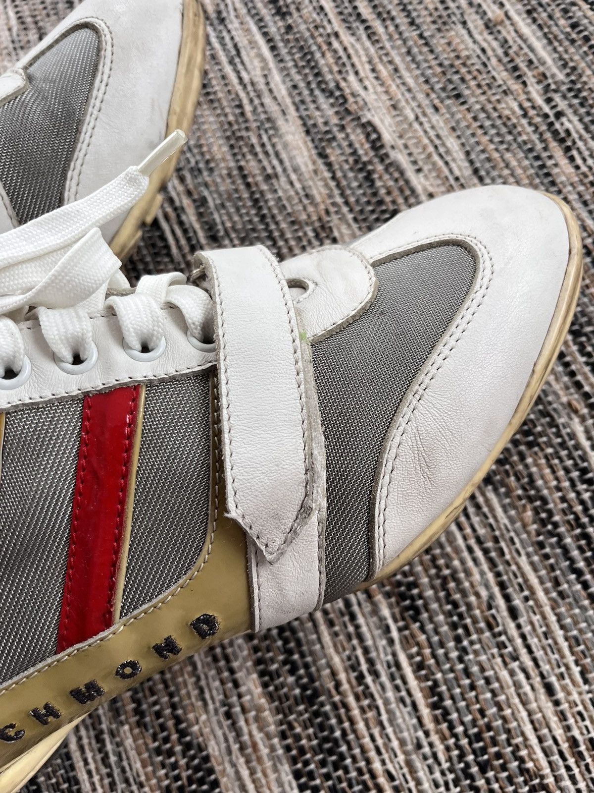 John Richmond Rare Vintage John Richmond White Leather Sportswear Sneakers Size US 9 / EU 42 - 19 Thumbnail