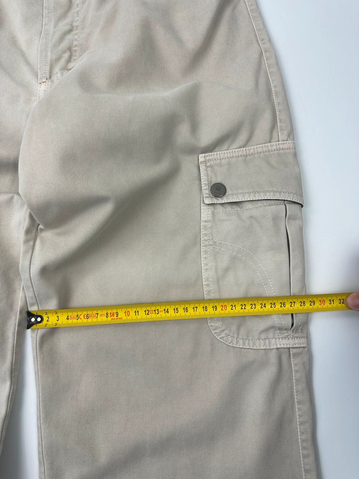 Dolce & Gabbana Dolce & Gabbana 00’s Beige Cargo Wide Legs Pants Size US 26 / EU 42 - 13 Thumbnail