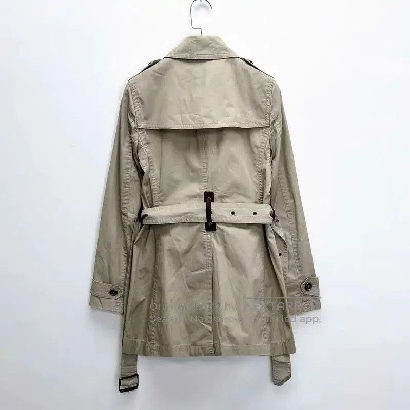 Burberry Burberry Beige Check Mid-Length Trench Coat. Size M / US 6-8 / IT 42-44 - 2 Thumbnail