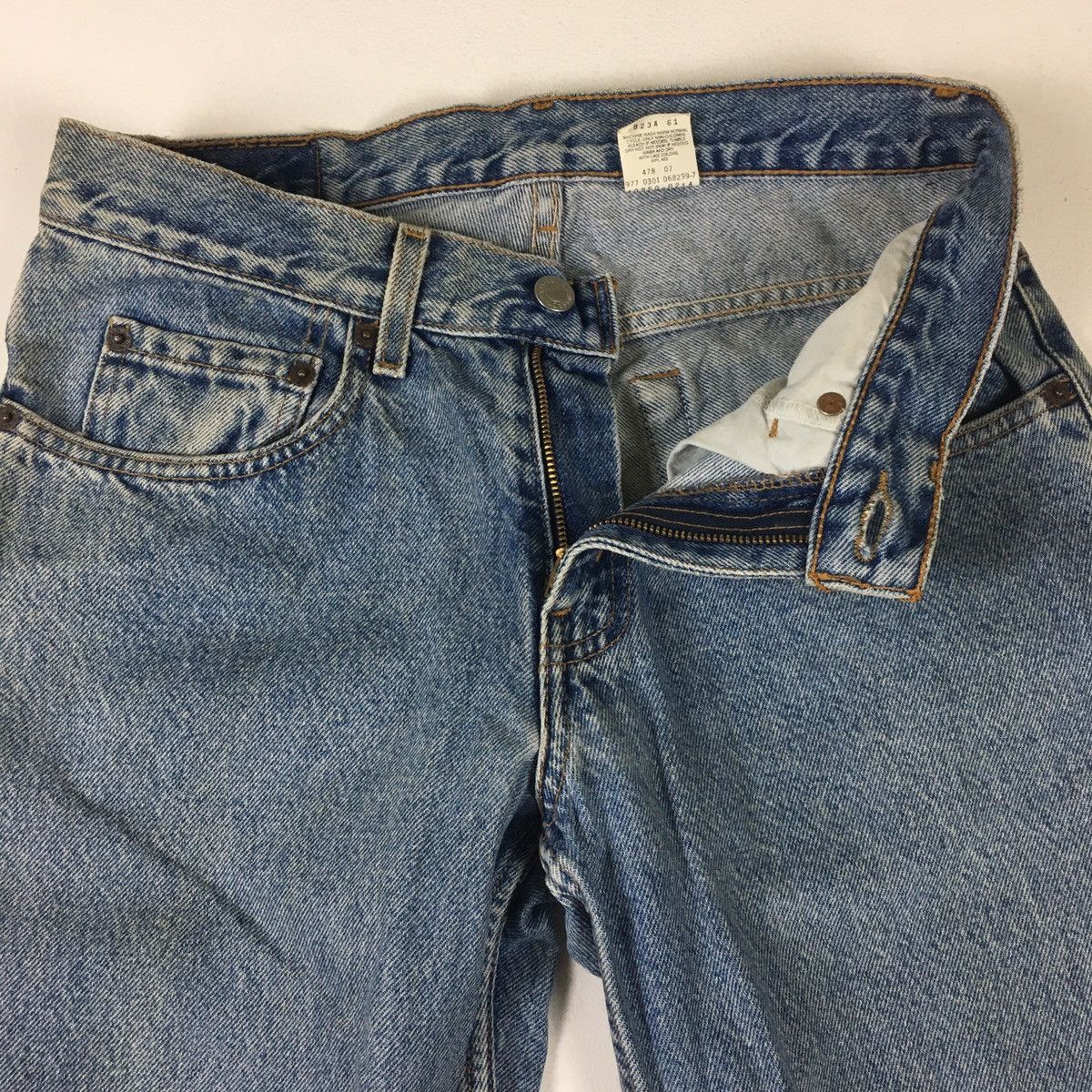 Levi's Vintage Clothing Vintage y2k Levi’s 550 Relaxed Fit Husky Size US 30 / EU 46 - 8 Thumbnail