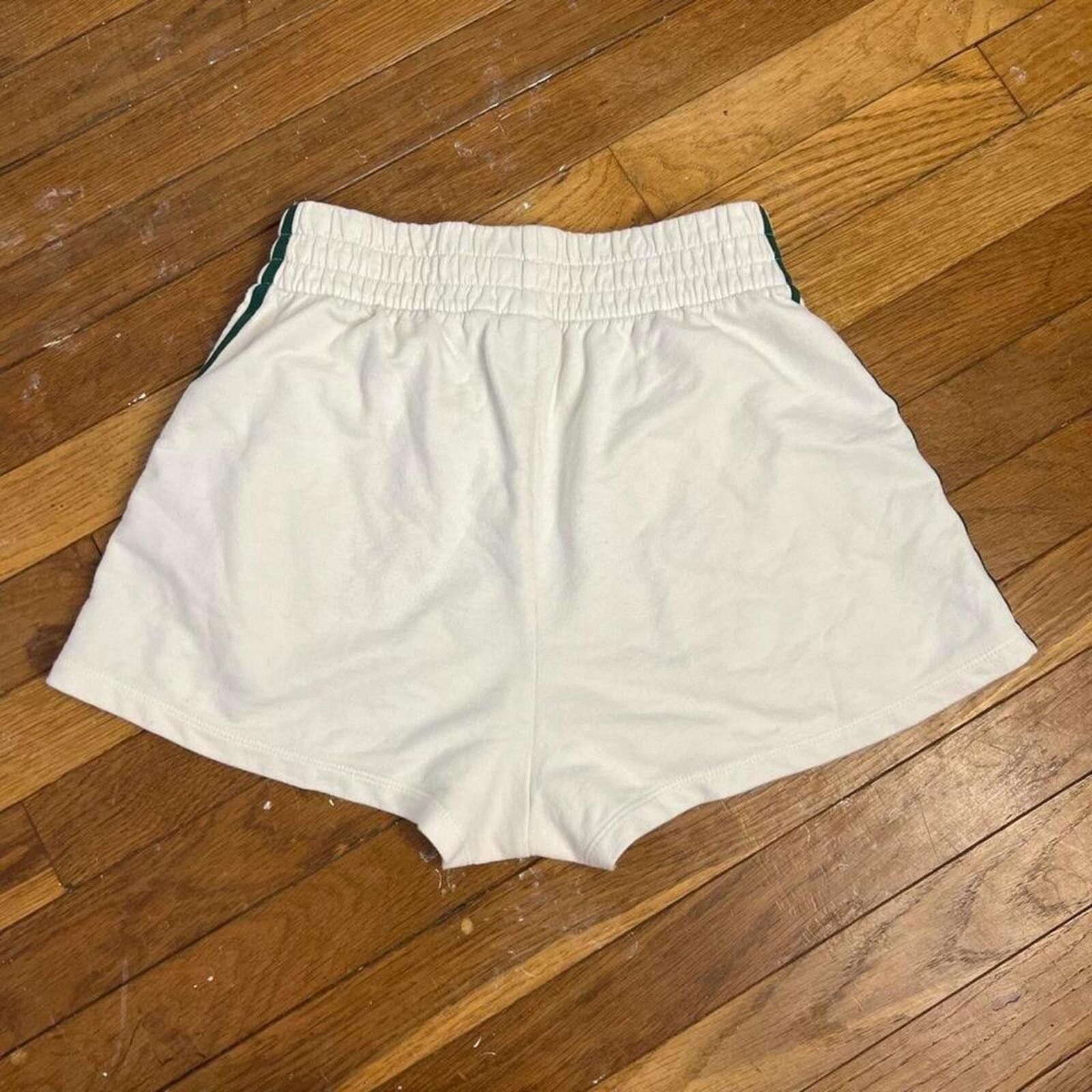Adidas white Adidas comfy summer shorts Size 28" / US 6 / IT 42 - 4 Thumbnail