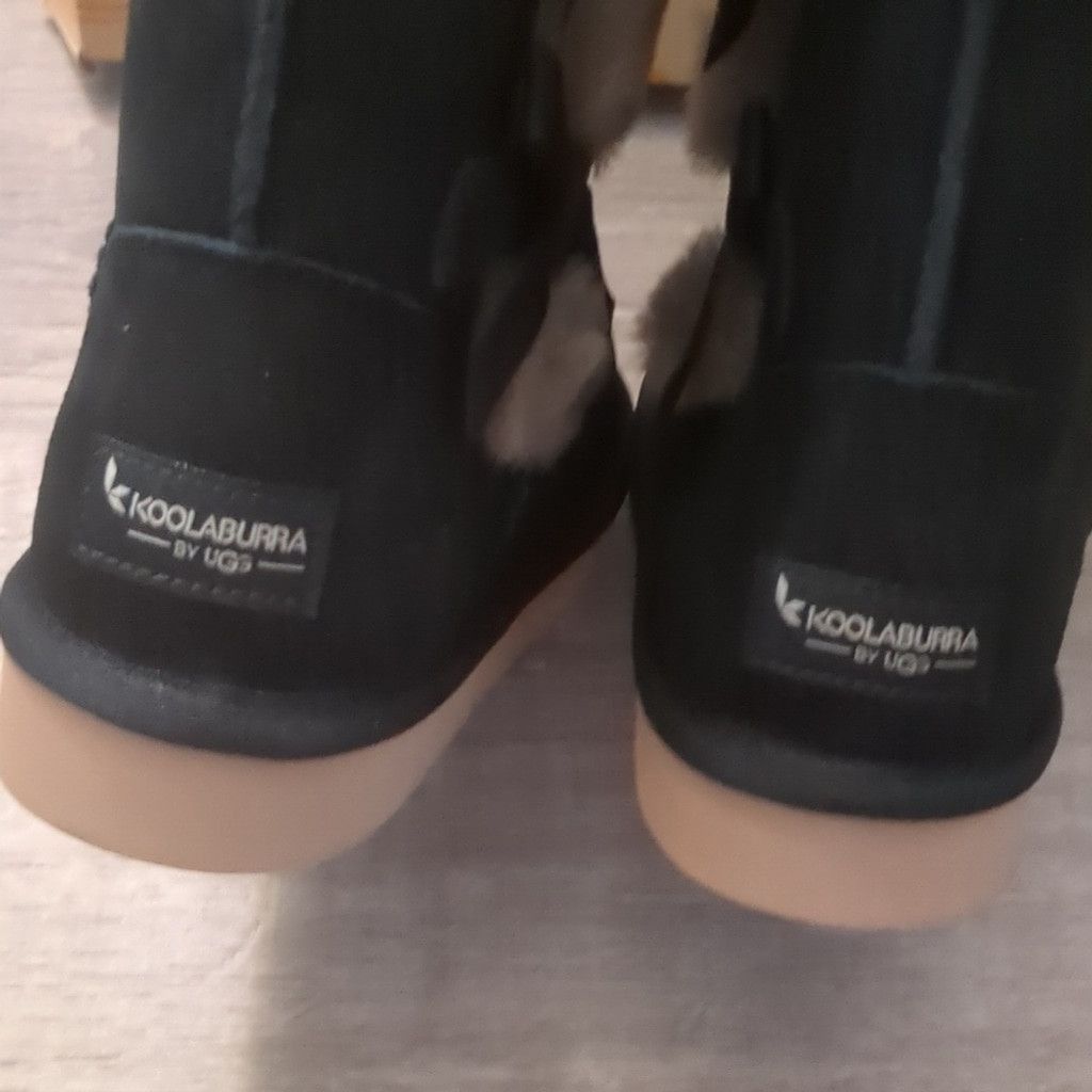 Koolaburra Koolaburra by ugg Victoria tall boots size 6 Size US 6 / IT 36 - 6 Thumbnail