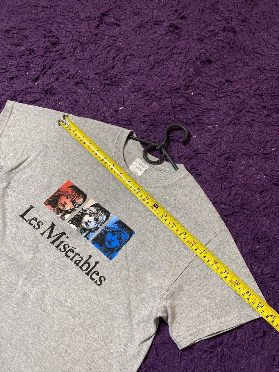 Band Tees Les Miserables T-Shirt Heather Gray Broadway Faces Graphic Size US S / EU 44-46 / 1 - 8 Thumbnail