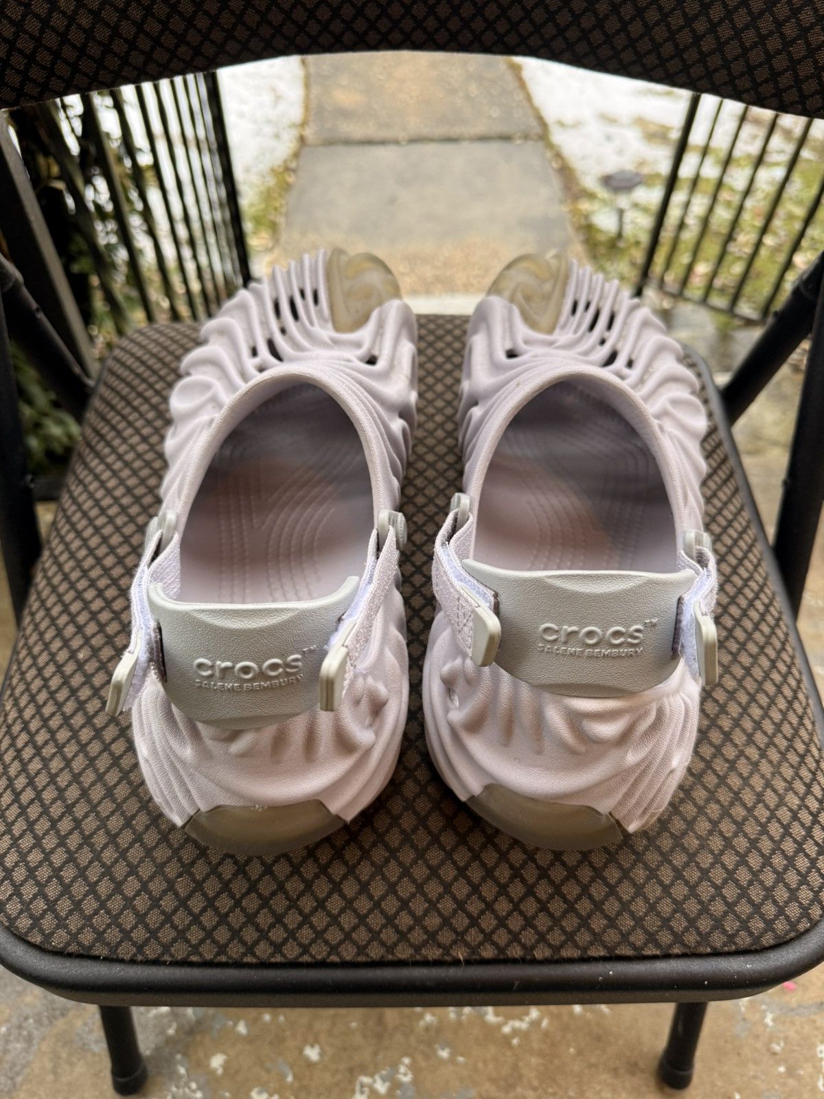 Crocs × Salehe Bembury Salehe Crocs Mauve Size US 10 / EU 43 - 2 Thumbnail