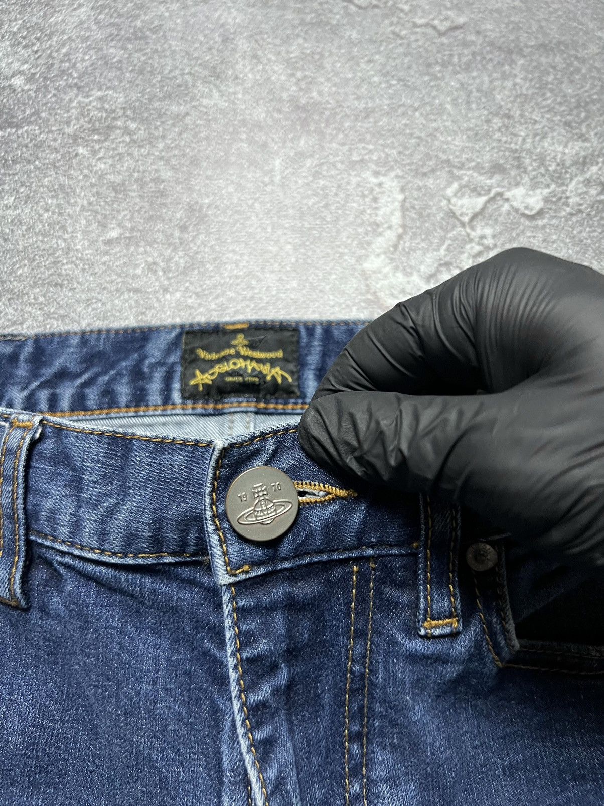 Vivienne Westwood Vivienne Westwood Jeans Big Logo Anglomania Orb Saturn 30 Size US 30 / EU 46 - 11 Thumbnail