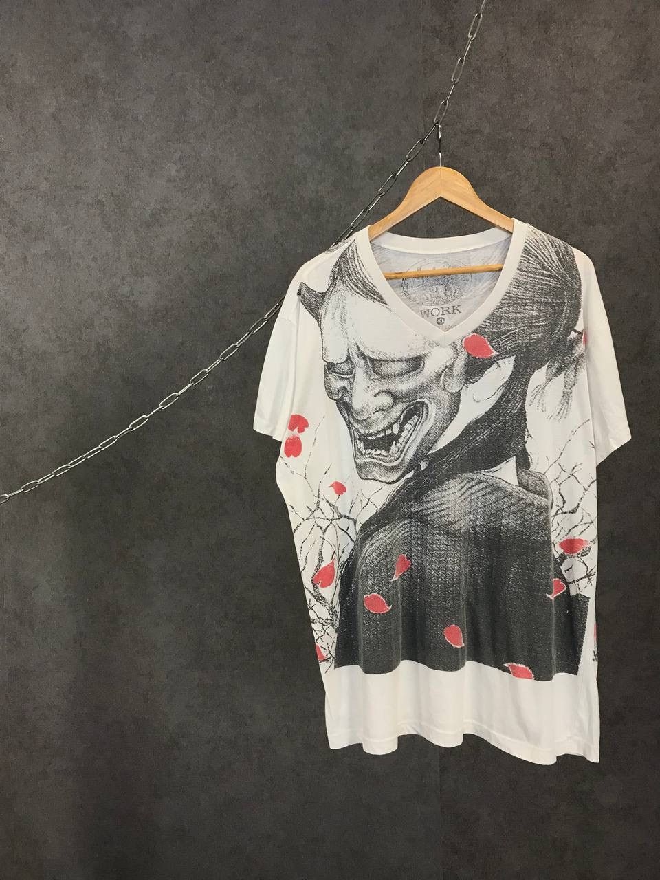 Anime Japanese anima samurai overprinted tee Size US XL / EU 56 / 4 - 1 Thumbnail