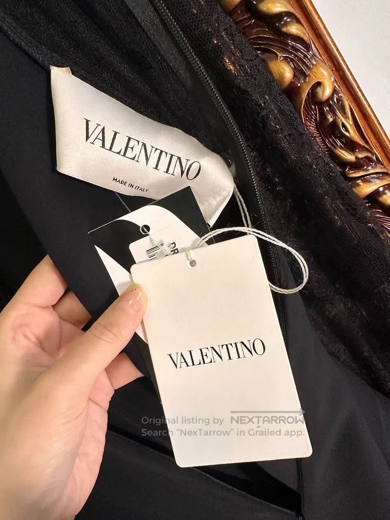 Valentino Valentino Silk V-neck dress little black dress Size M / US 6-8 / IT 42-44 - 5 Thumbnail