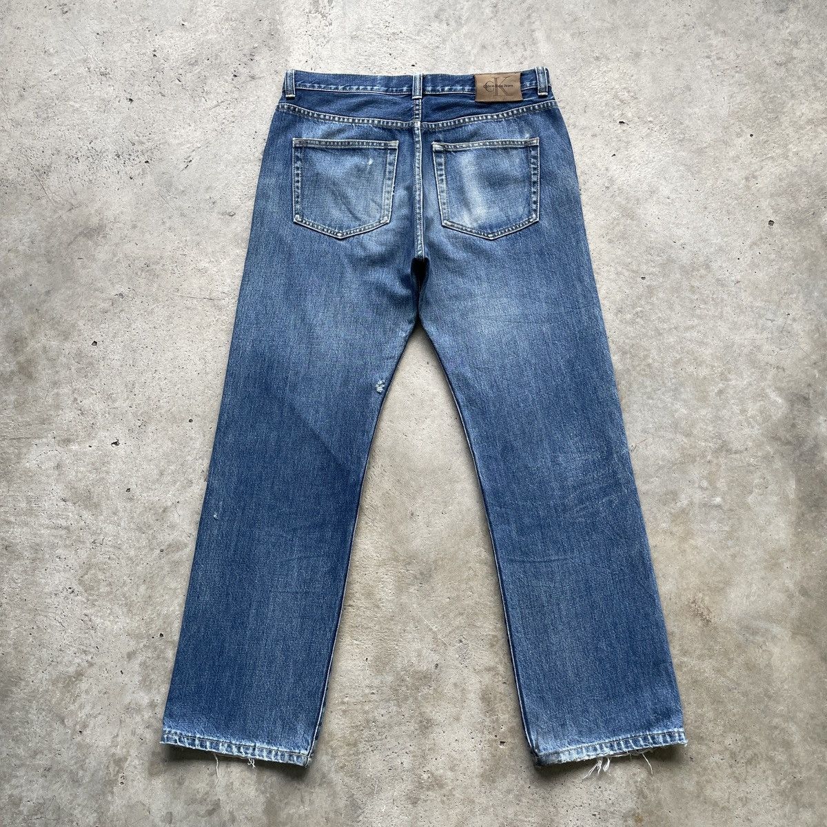 Calvin Klein Vintage Calvin Klein Jeans Faded Distressed Denim Pants W32 Size US 32 / EU 48 - 13 Thumbnail