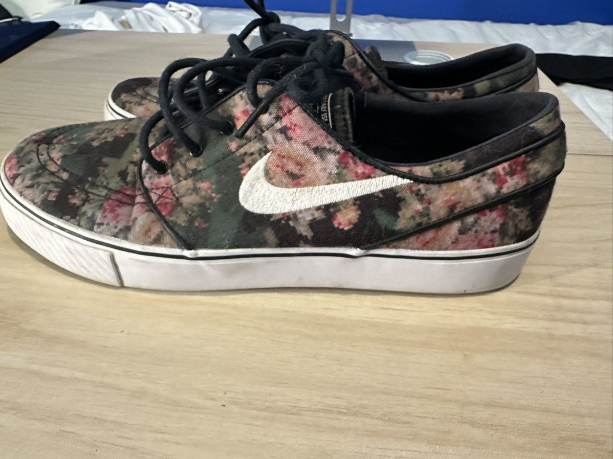 Nike SB Zoom Janoski Premium Floral Digi Camo