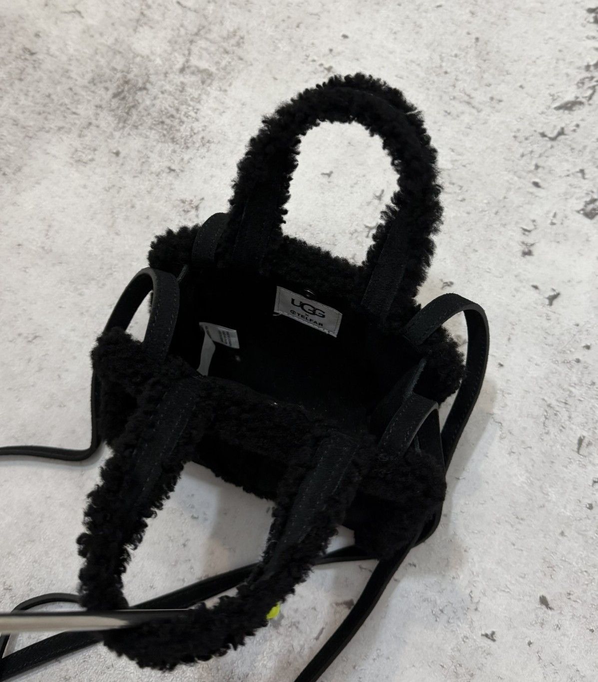 Telfar × Ugg UGG X TELFAR SMALL SHOPPER SUEDE BLACK Size ONE SIZE - 4 Thumbnail