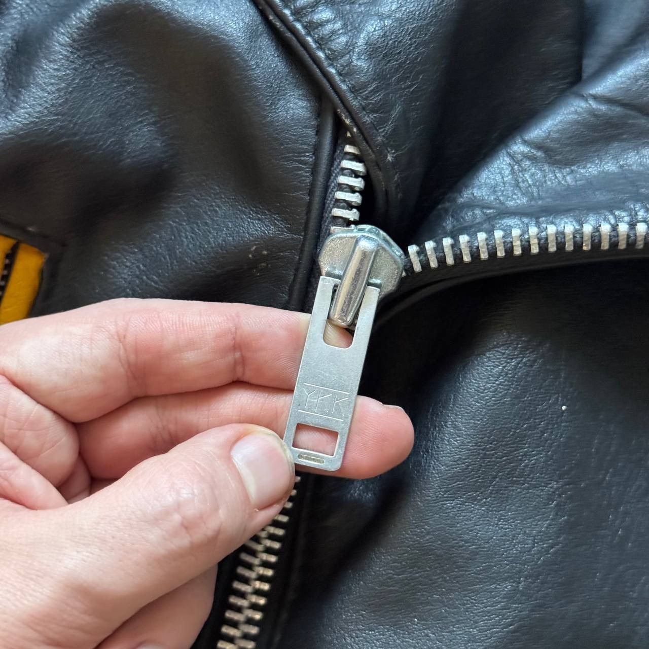 Vintage Vintage Rare Suzuki Leather Racing Retro Heavy Jacket Size US S / EU 44-46 / 1 - 14 Thumbnail