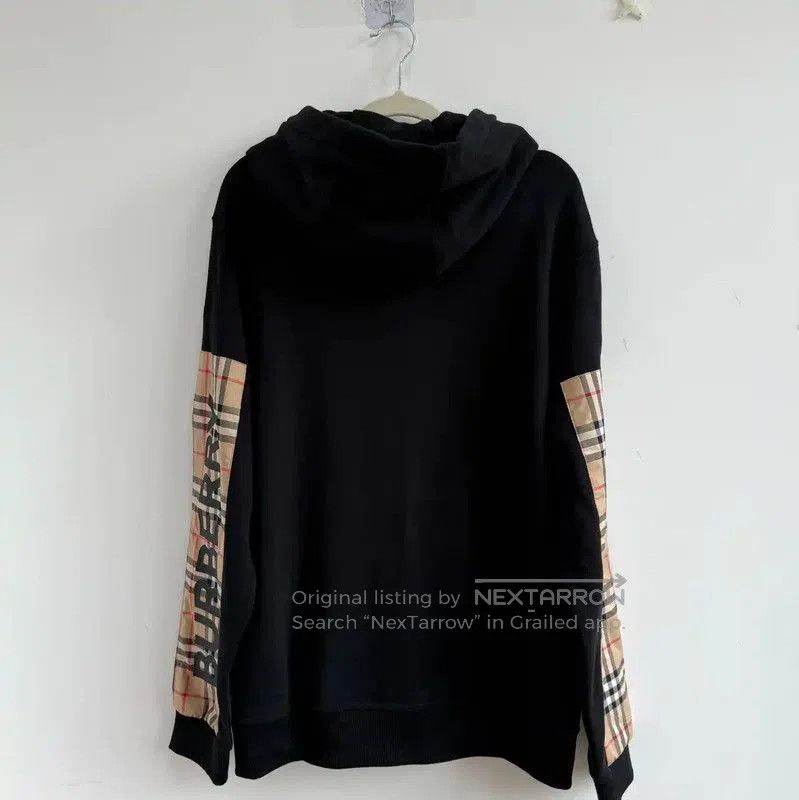 Burberry Burberry Black Long Sleeve Hoodie for Women. Size S / US 4 / IT 40 - 2 Thumbnail