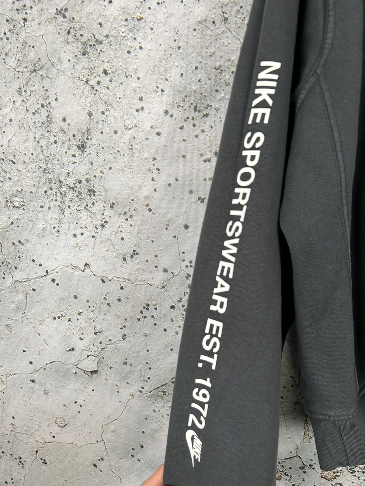 Nike Vintage Nike Swoosh Streetwear Drill Hoodie Sweatshirt Size US L / EU 52-54 / 3 - 6 Thumbnail