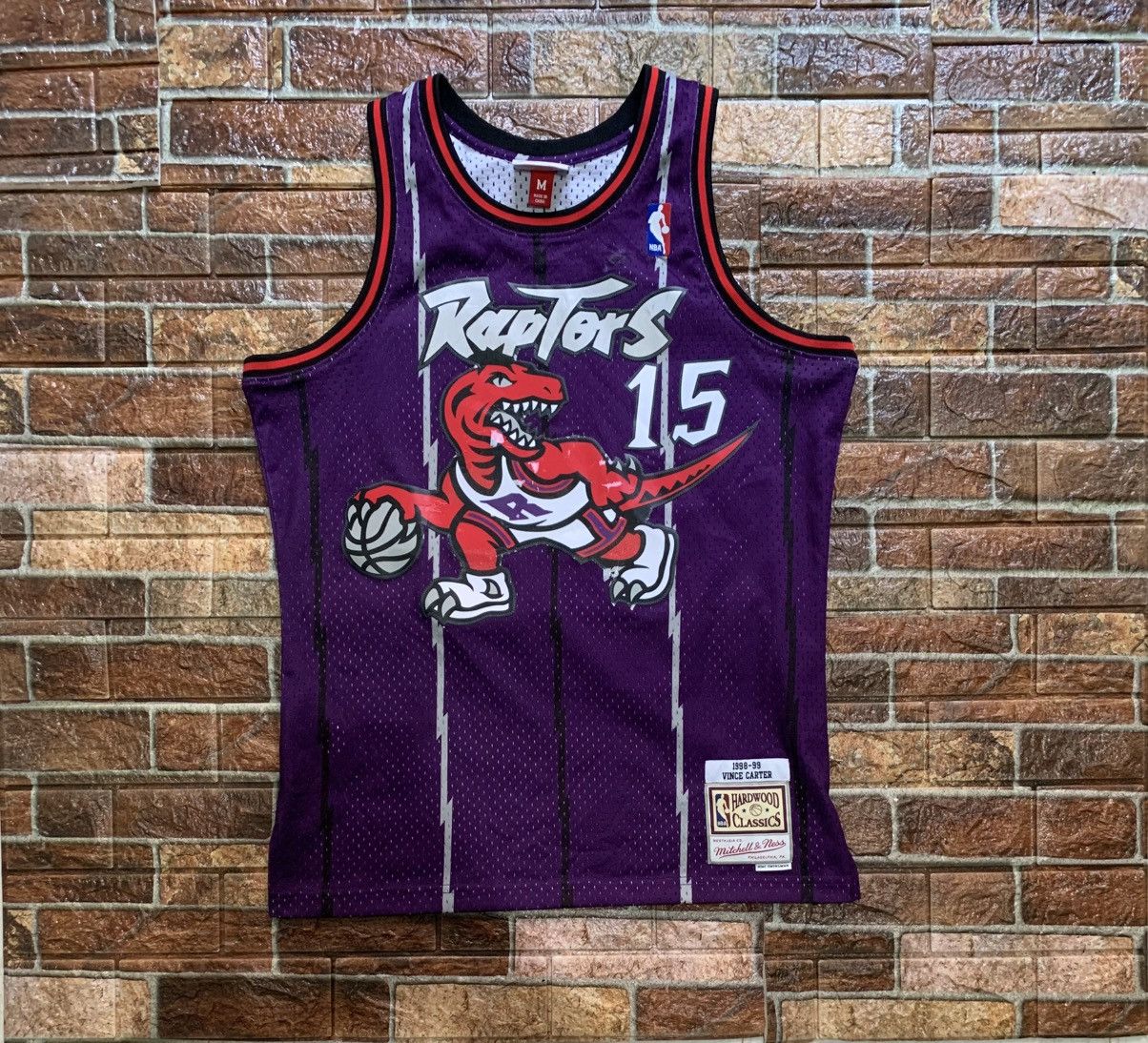 Mitchell & Ness Toronto Raptors Vince carter jersey Size US M / EU 48-50 / 2 - 2 Thumbnail