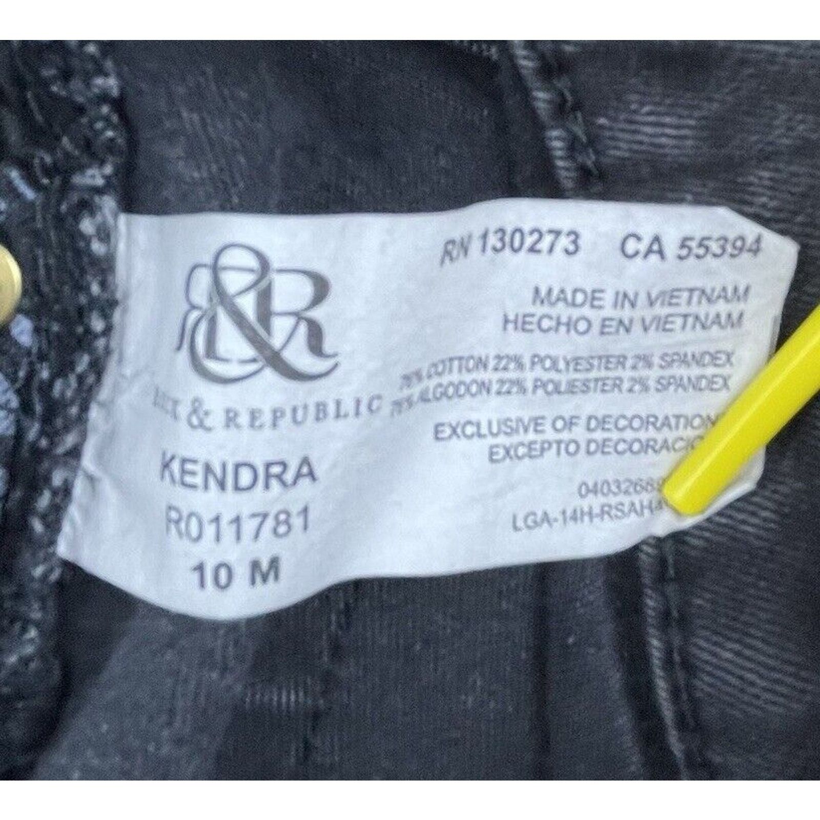 Rock & Republic Rock & Republic Jeans Womens 10 Black Kendra Curvy Bootcut Size 32" / US 10 / IT 46 - 10 Thumbnail