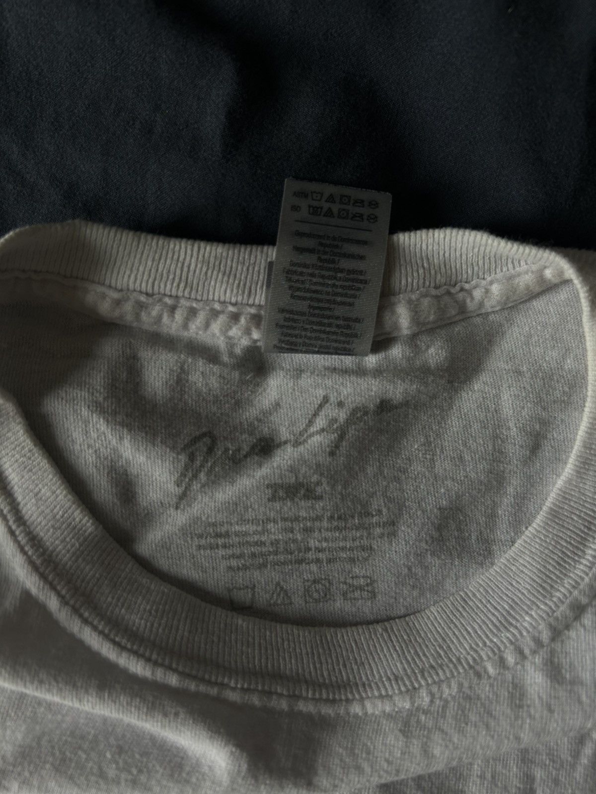 Other Dua Lipa Size US M / EU 48-50 / 2 - 4 Thumbnail
