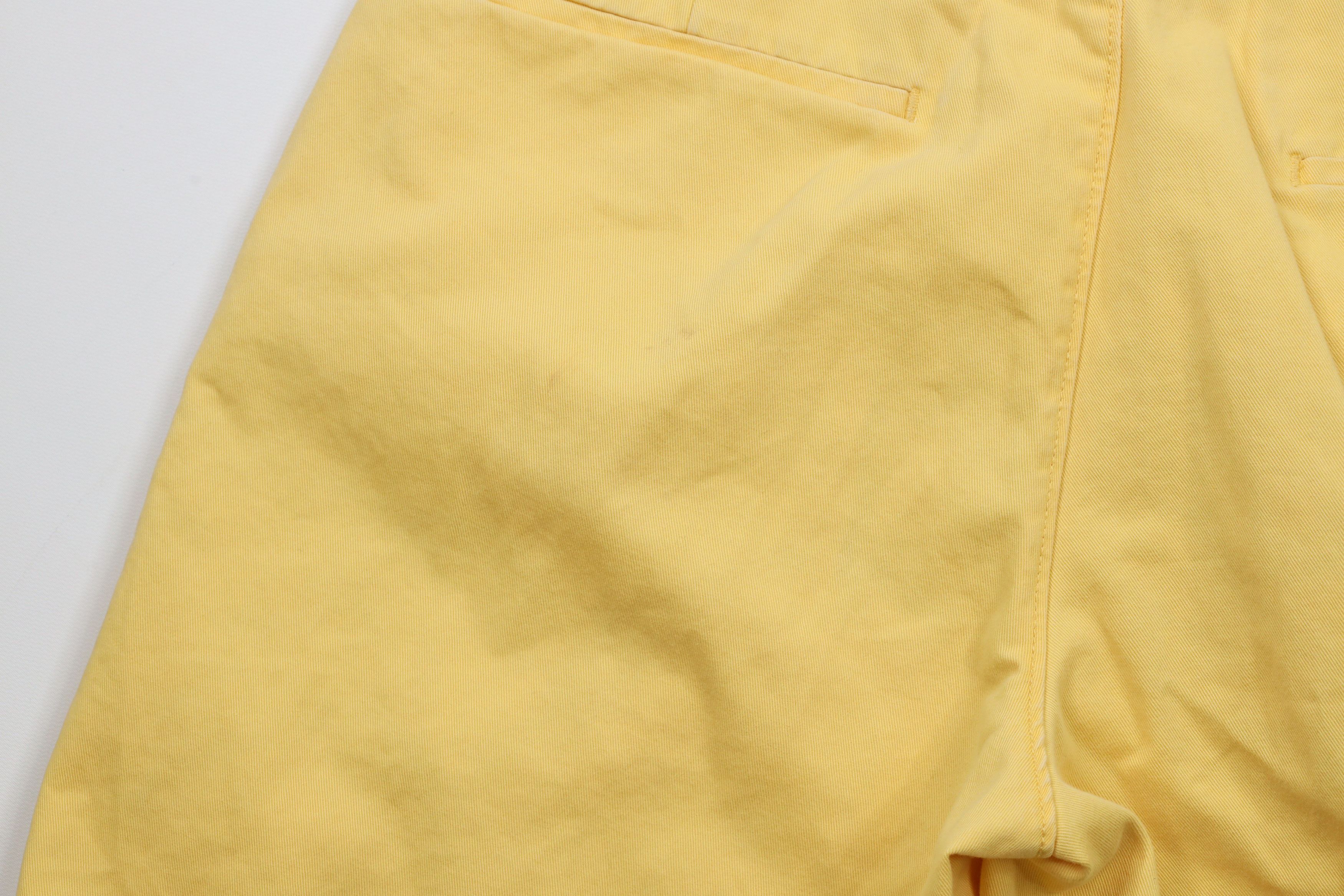J.Crew × Vintage Vintage 90s J Crew Above Knee Chino Shorts Yellow Cotton Size US 32 / EU 48 - 9 Thumbnail