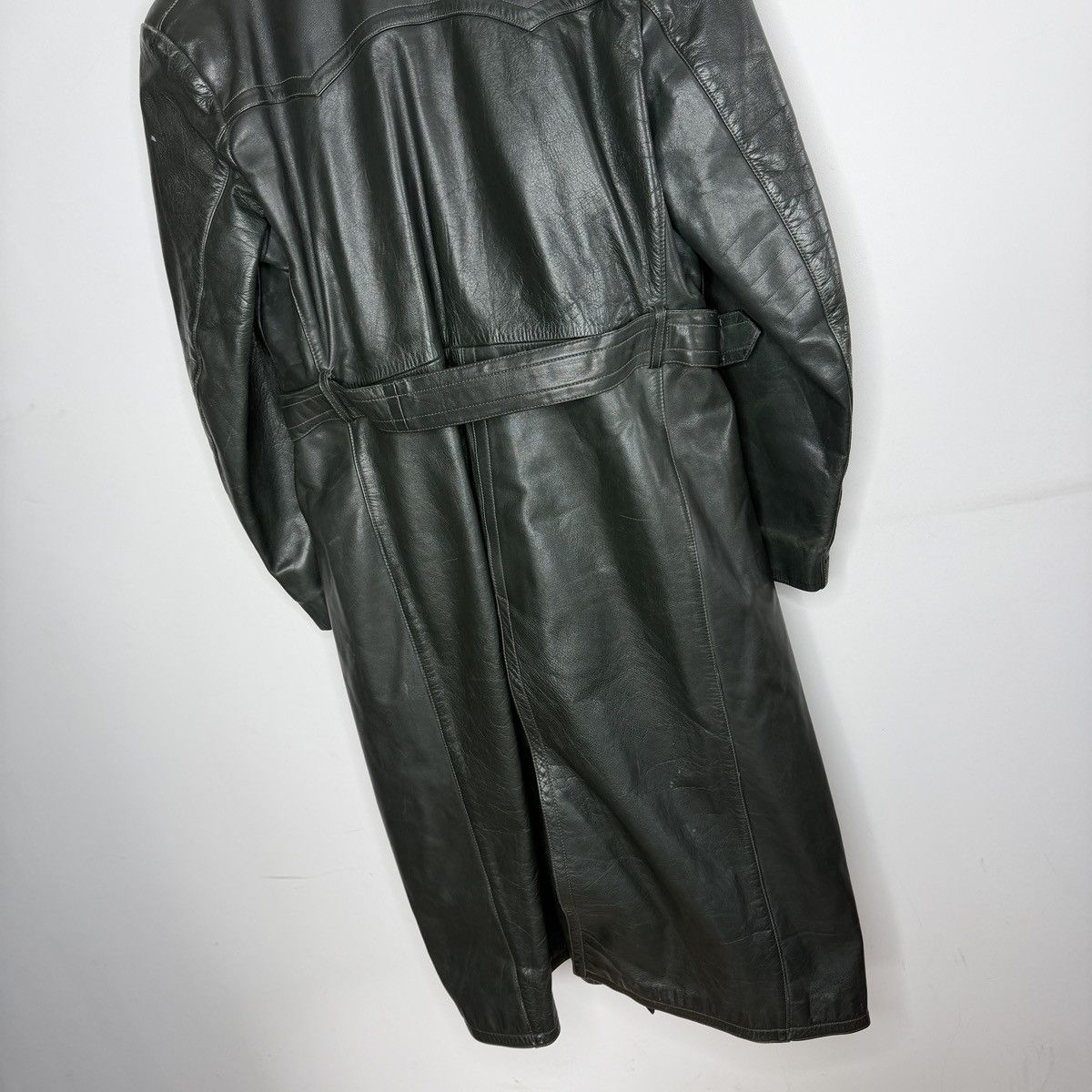 Genuine Leather Vintage 1980s very rare heavy belted leather coat 80s Size US M / EU 48-50 / 2 - 8 Thumbnail
