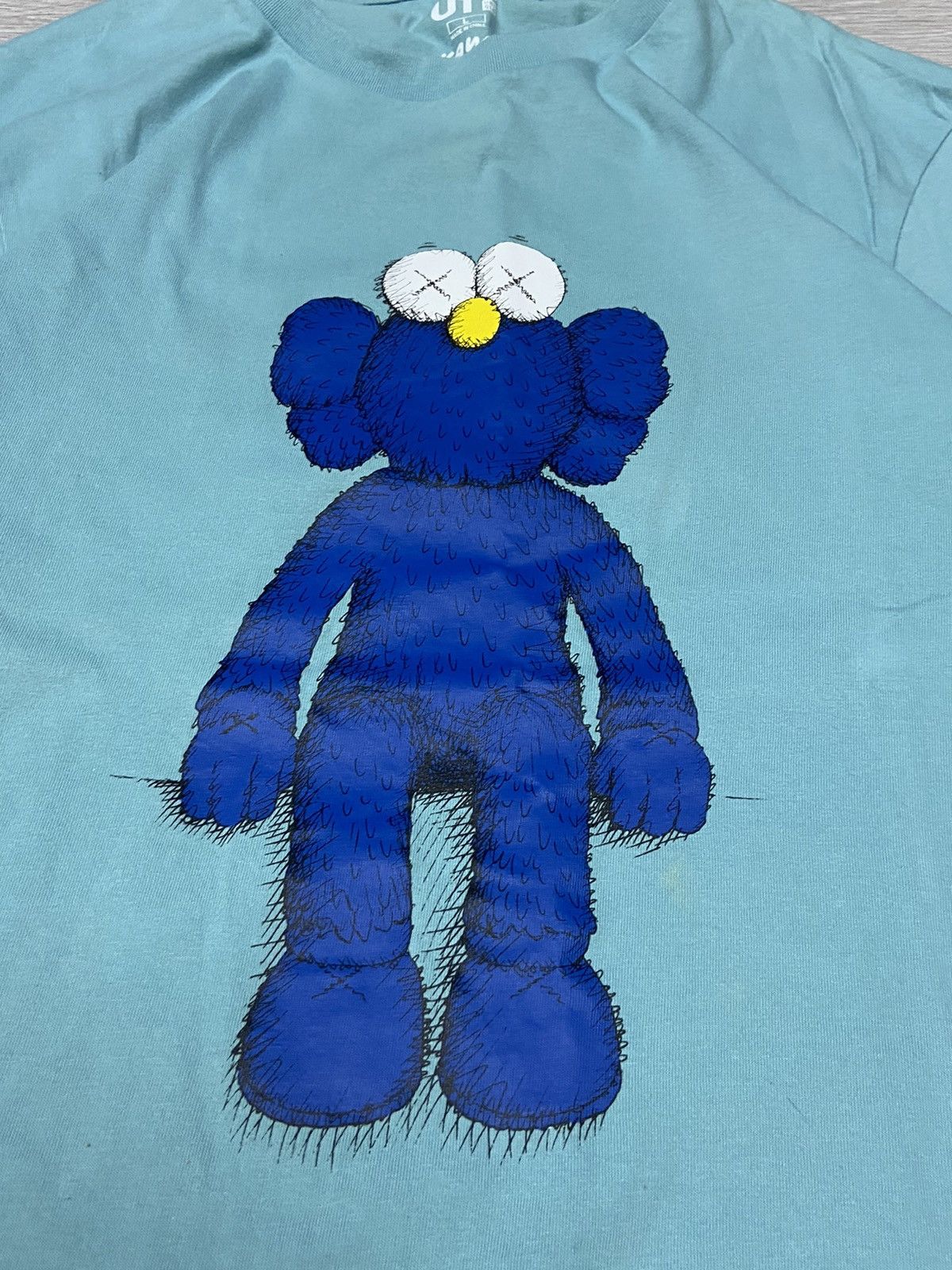 Kaws × Uniqlo KAWS Uniqlo sesame street big print x x t-shirt Size US L / EU 52-54 / 3 - 3 Thumbnail
