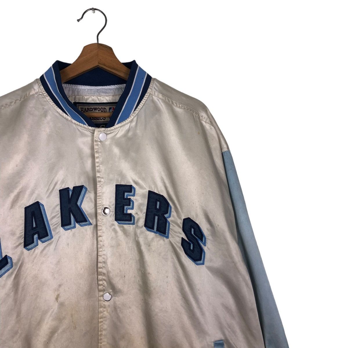 NBA 🔥VINTAGE BOMBER JACKET LAKERS SPELL OUT HARDWOOD CLASSIC Size US XL / EU 56 / 4 - 6 Thumbnail