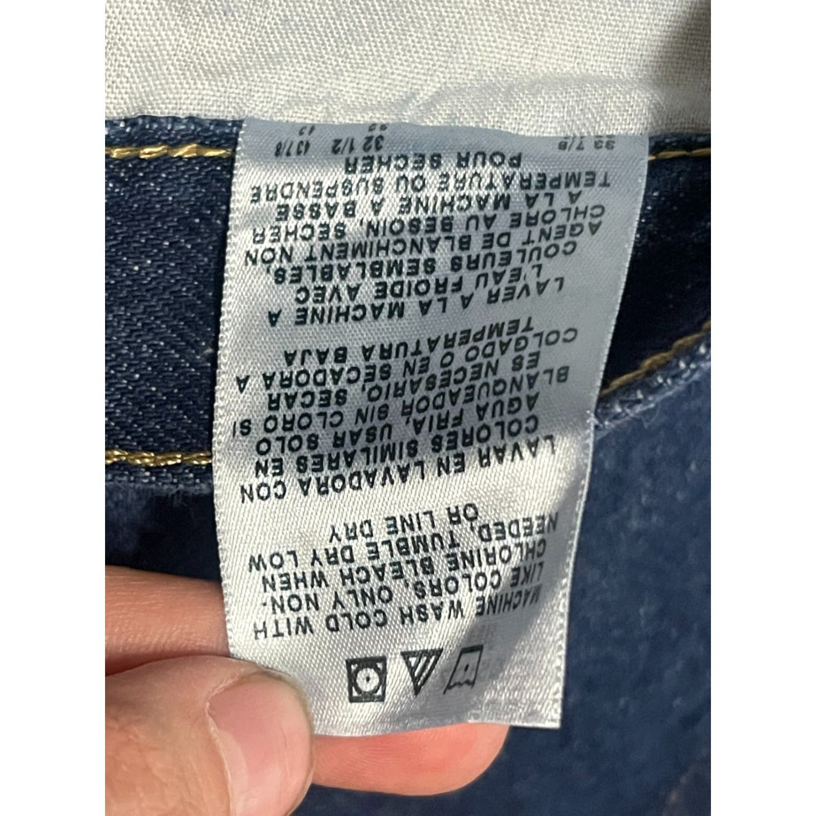 Wrangler Wrangler Jeans Men's 33x32 Blue Denim Straight Pockets Regular Inseam 32in Jeans Size US 33 - 7 Thumbnail
