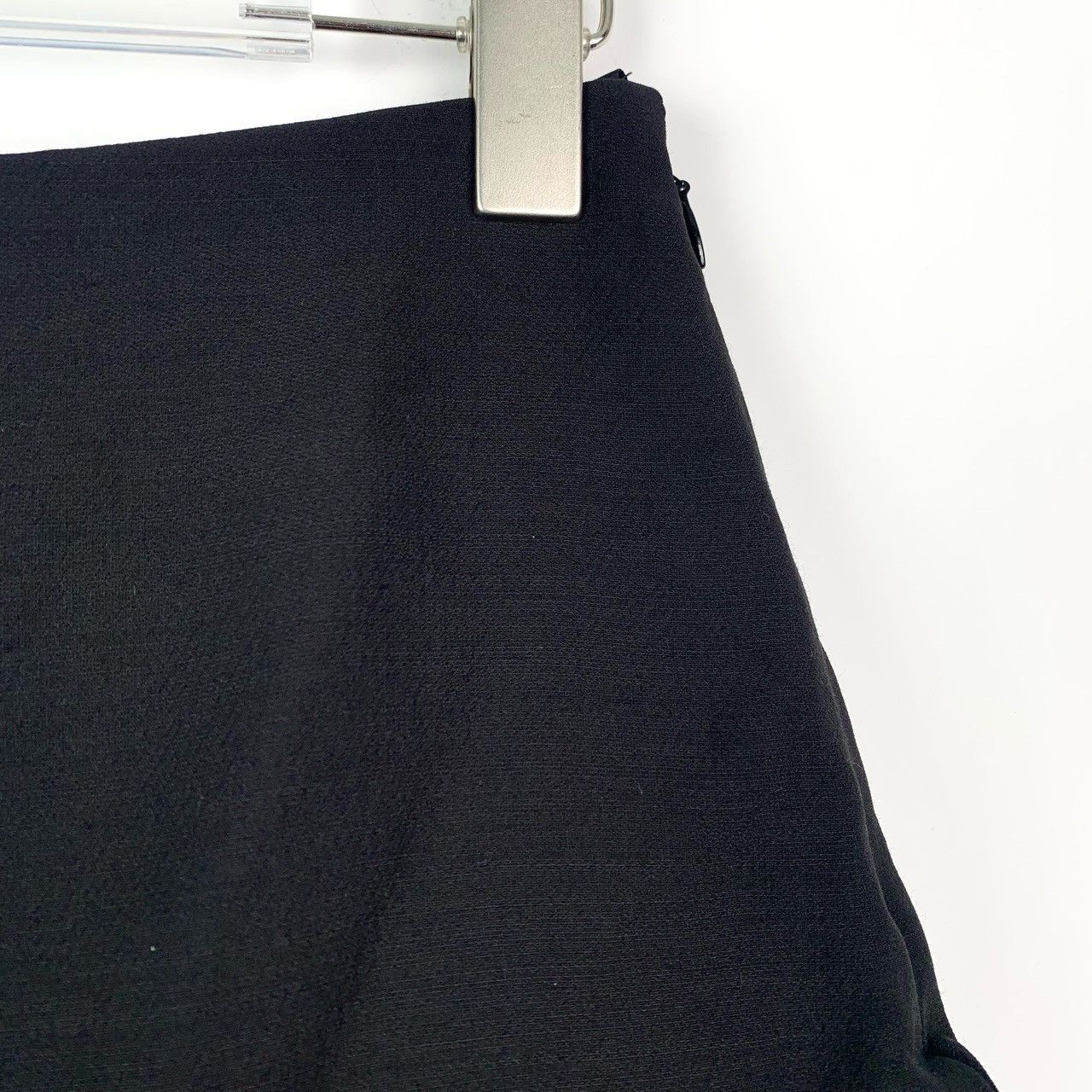 Valentino Valentino Black Ruffled Wool-Silk Mini Skirt Size 27" / US 4 / IT 40 - 3 Thumbnail