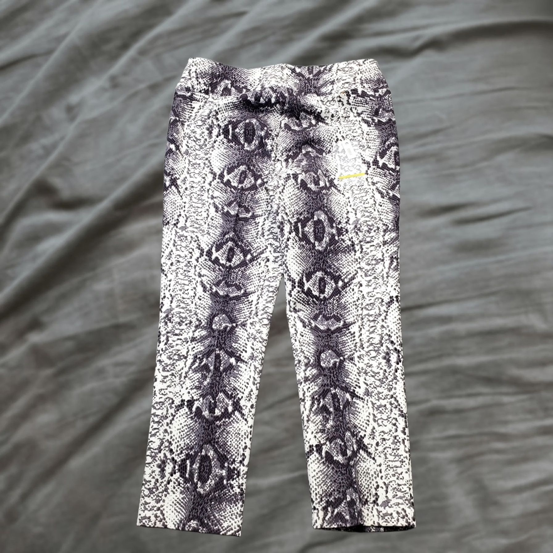 Insight Insight Pants Women 6 Multi Snake Print Regular Fit Flat Front High Waisted Size 28" / US 6 / IT 42 - 1 Thumbnail
