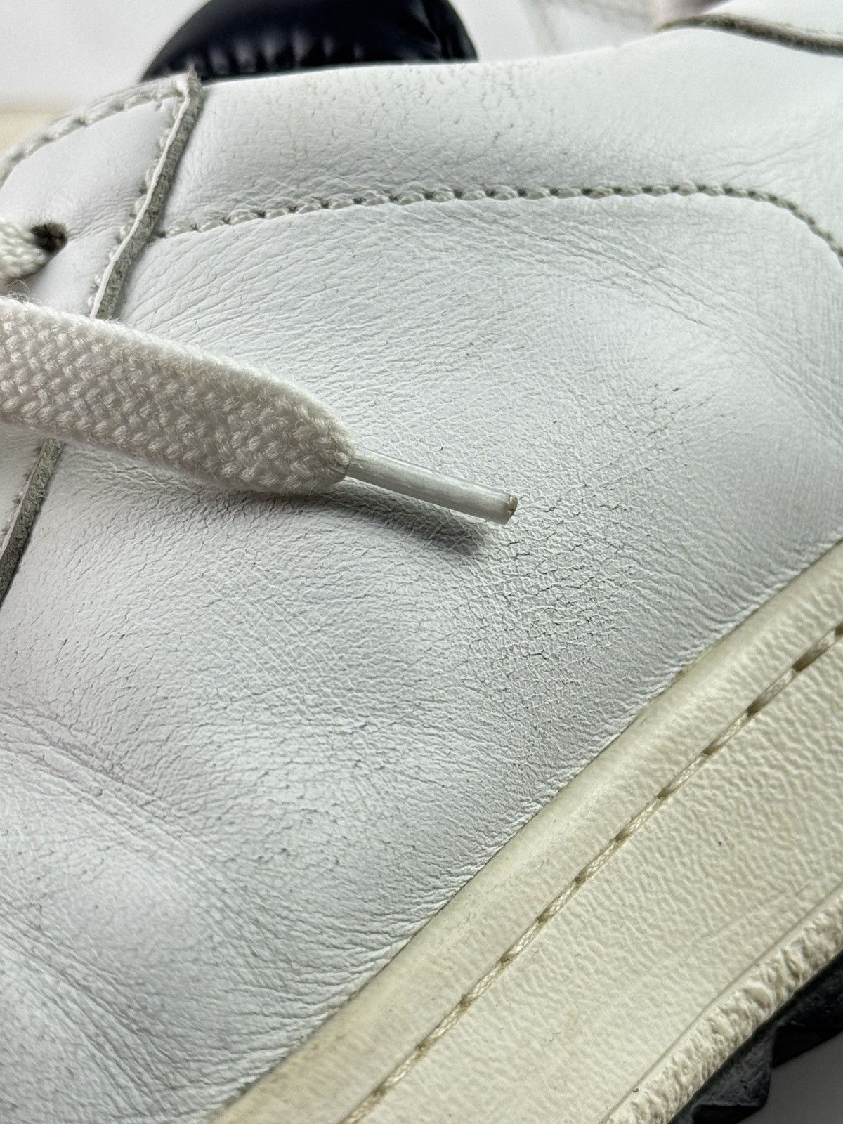 Moncler Moncler Angeline Leather Sneakers White Size US 7 / EU 40 - 16 Thumbnail